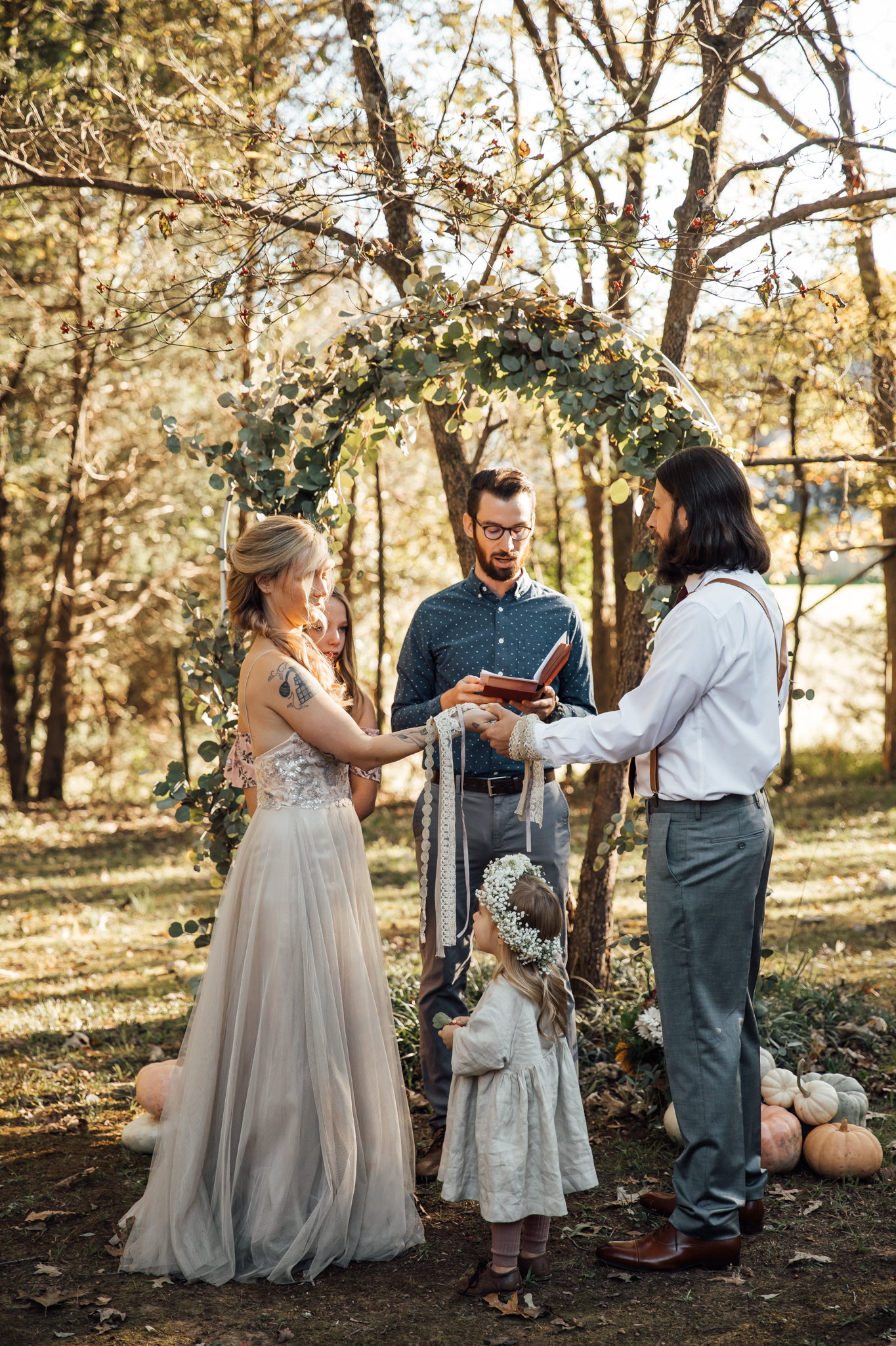 fall-backyard-wedding-memphis-wedding-photographers-thewarmtharoundyou (62 of 181).jpg