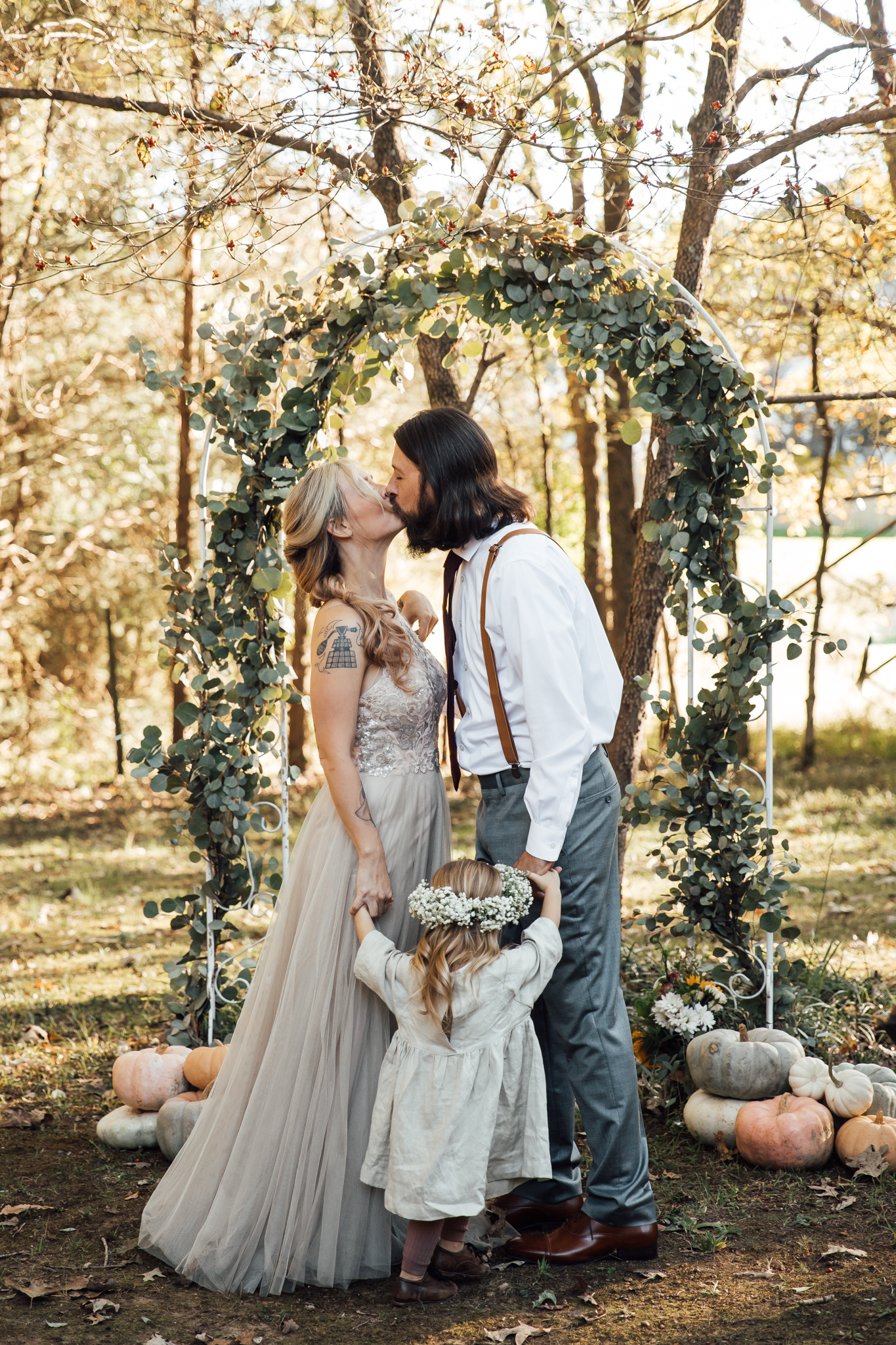 fall-backyard-wedding-memphis-wedding-photographers-thewarmtharoundyou (76 of 181).jpg