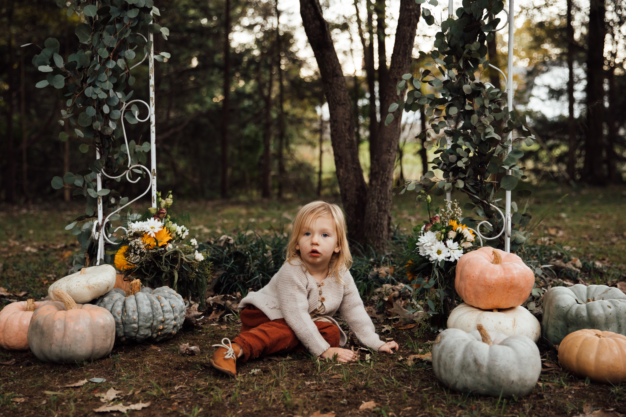 fall-backyard-wedding-memphis-wedding-photographers-thewarmtharoundyou (166 of 181).jpg