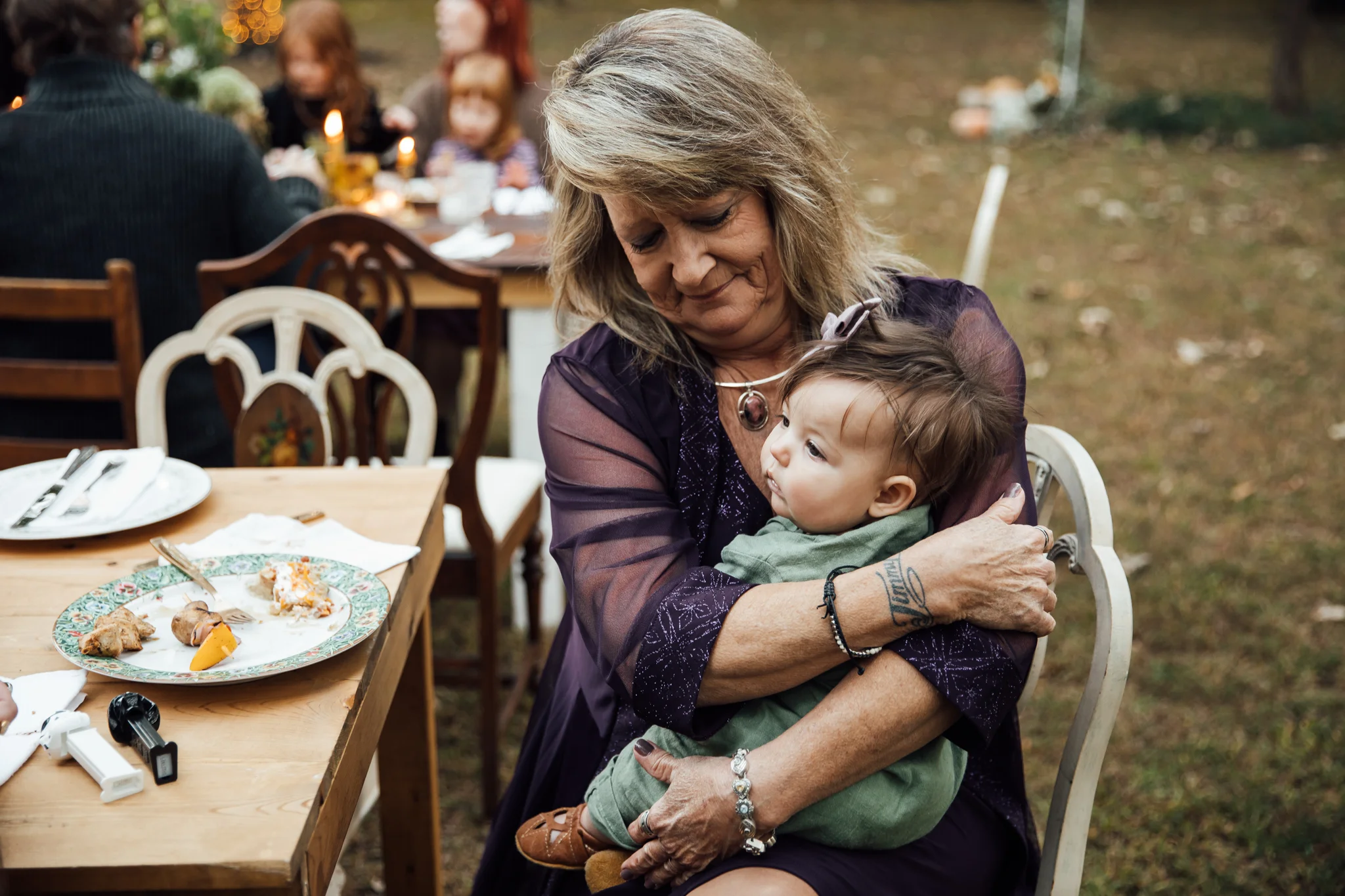 fall-backyard-wedding-memphis-wedding-photographers-thewarmtharoundyou (158 of 181).jpg