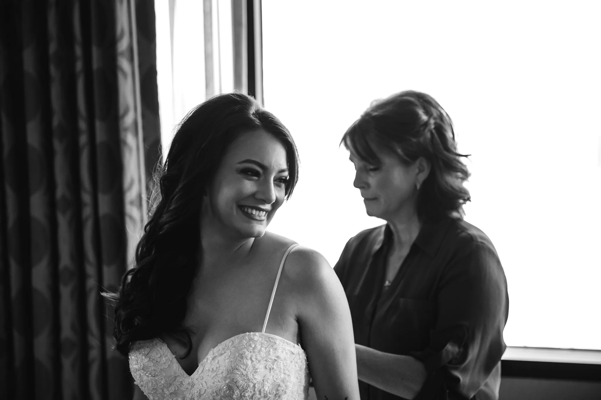 memphis-wedding-photographers-thewarmtharoundyou-ballinese-ballroom (28 of 232).jpg