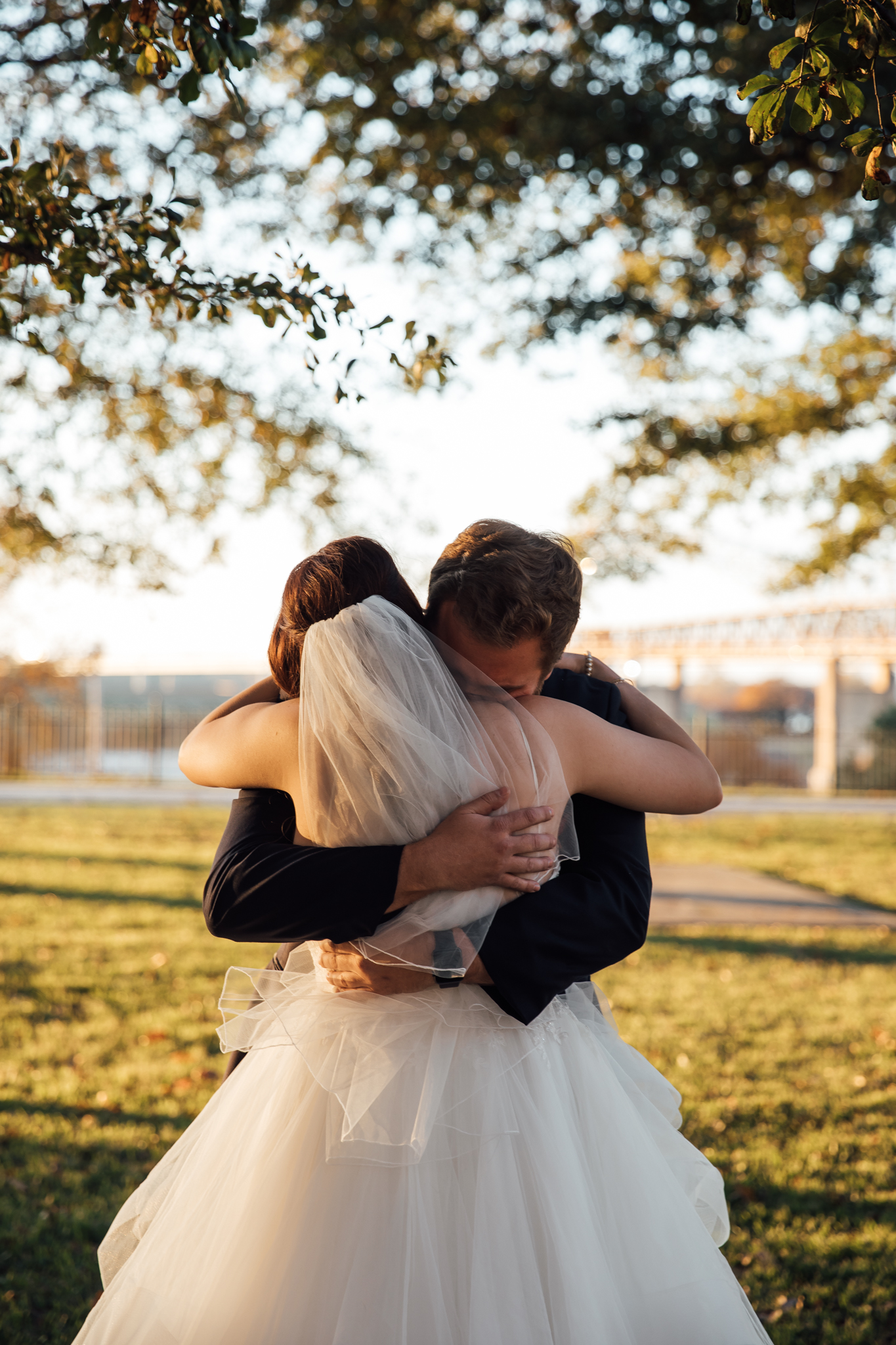 memphis-wedding-photographers-thewarmtharoundyou-ballinese-ballroom (66 of 232).jpg