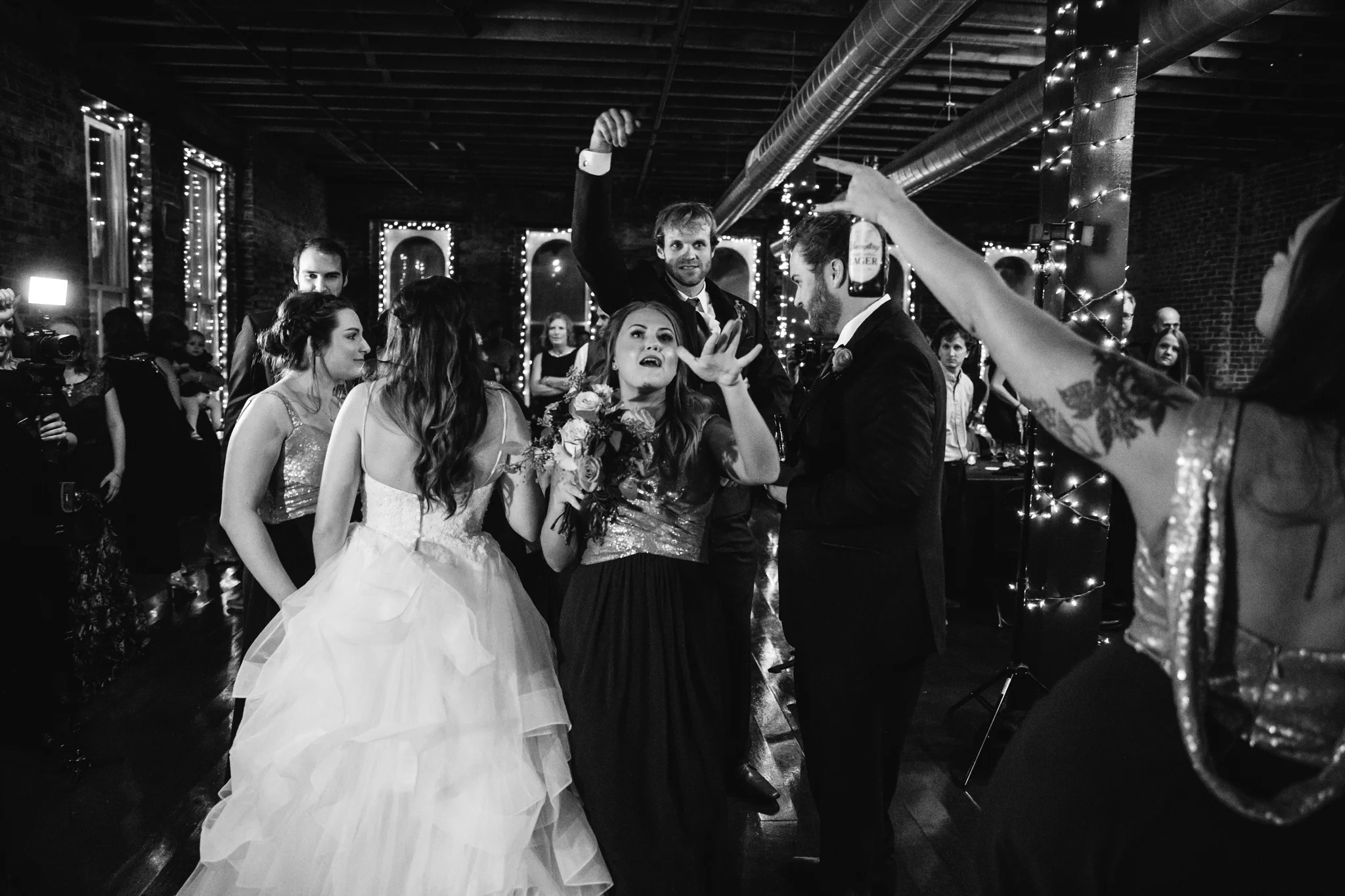 memphis-wedding-photographers-thewarmtharoundyou-ballinese-ballroom (191 of 232).jpg
