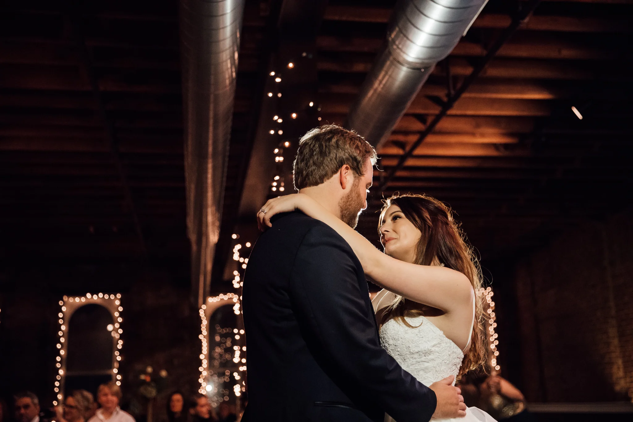 memphis-wedding-photographers-thewarmtharoundyou-ballinese-ballroom (205 of 232).jpg