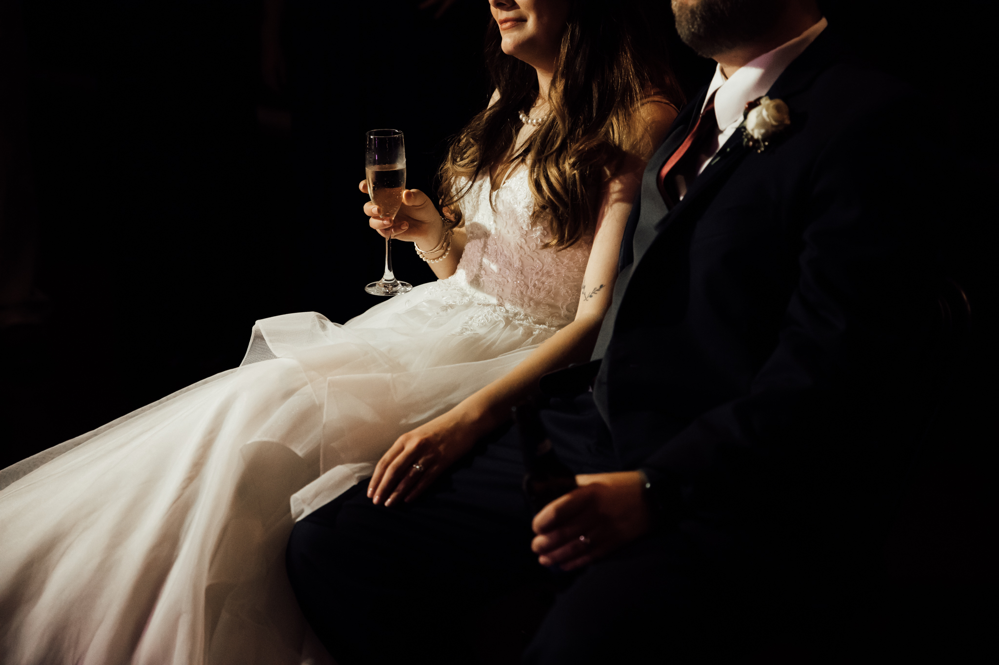 memphis-wedding-photographers-thewarmtharoundyou-ballinese-ballroom (210 of 232).jpg