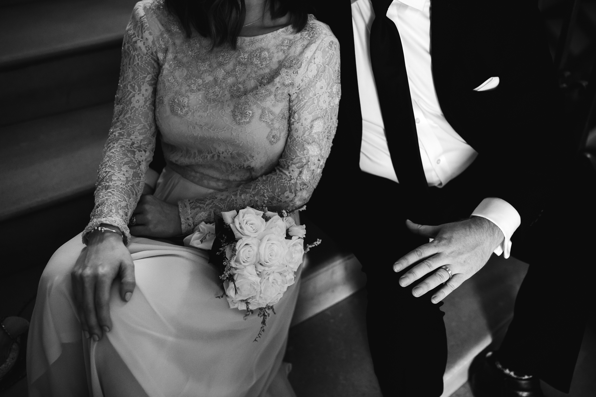memphis-courthouse-elopement-thewarmtharoundyou-amanda-michael (58 of 143).jpg