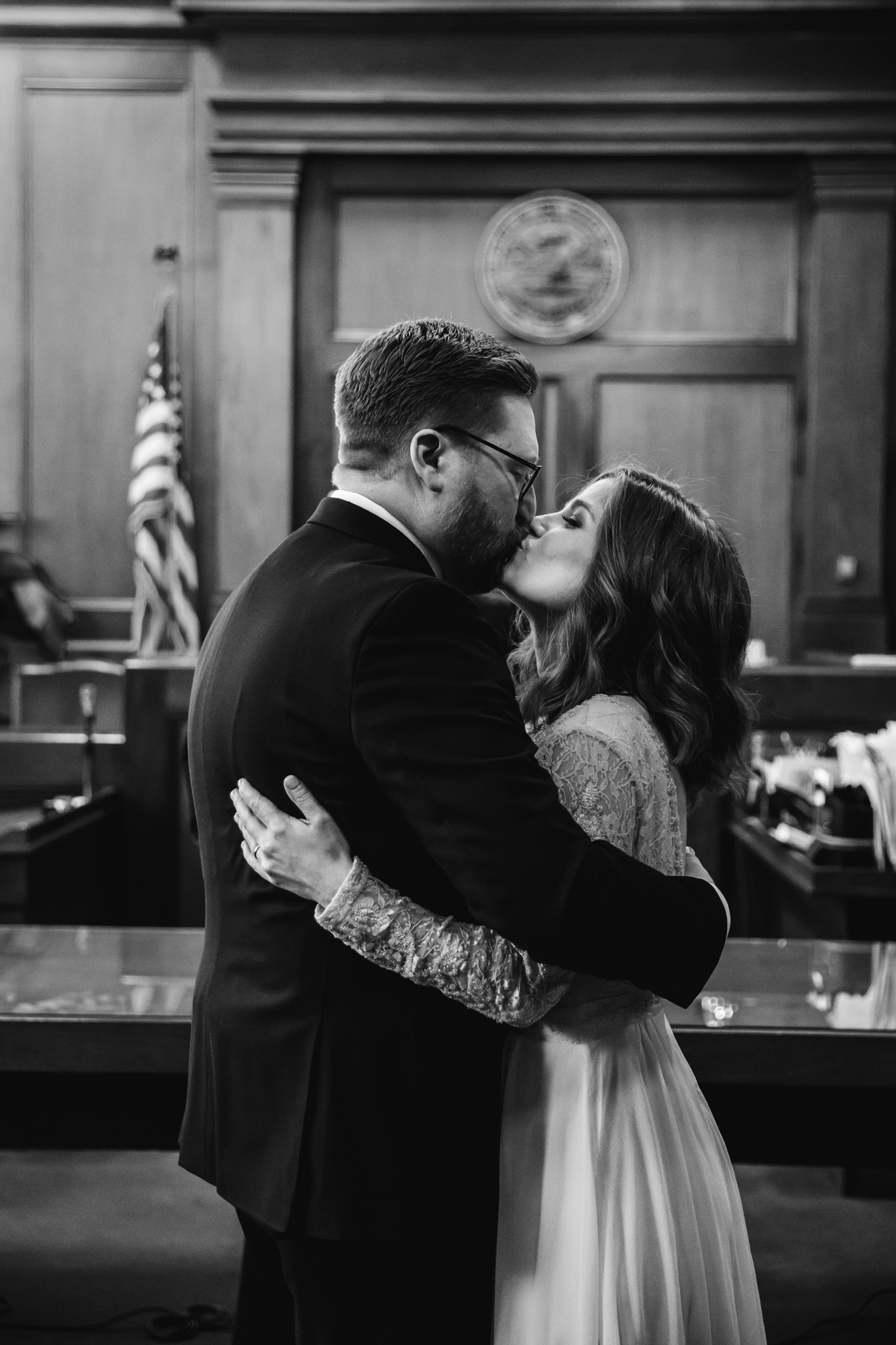 memphis-courthouse-elopement-thewarmtharoundyou-amanda-michael (35 of 143).jpg