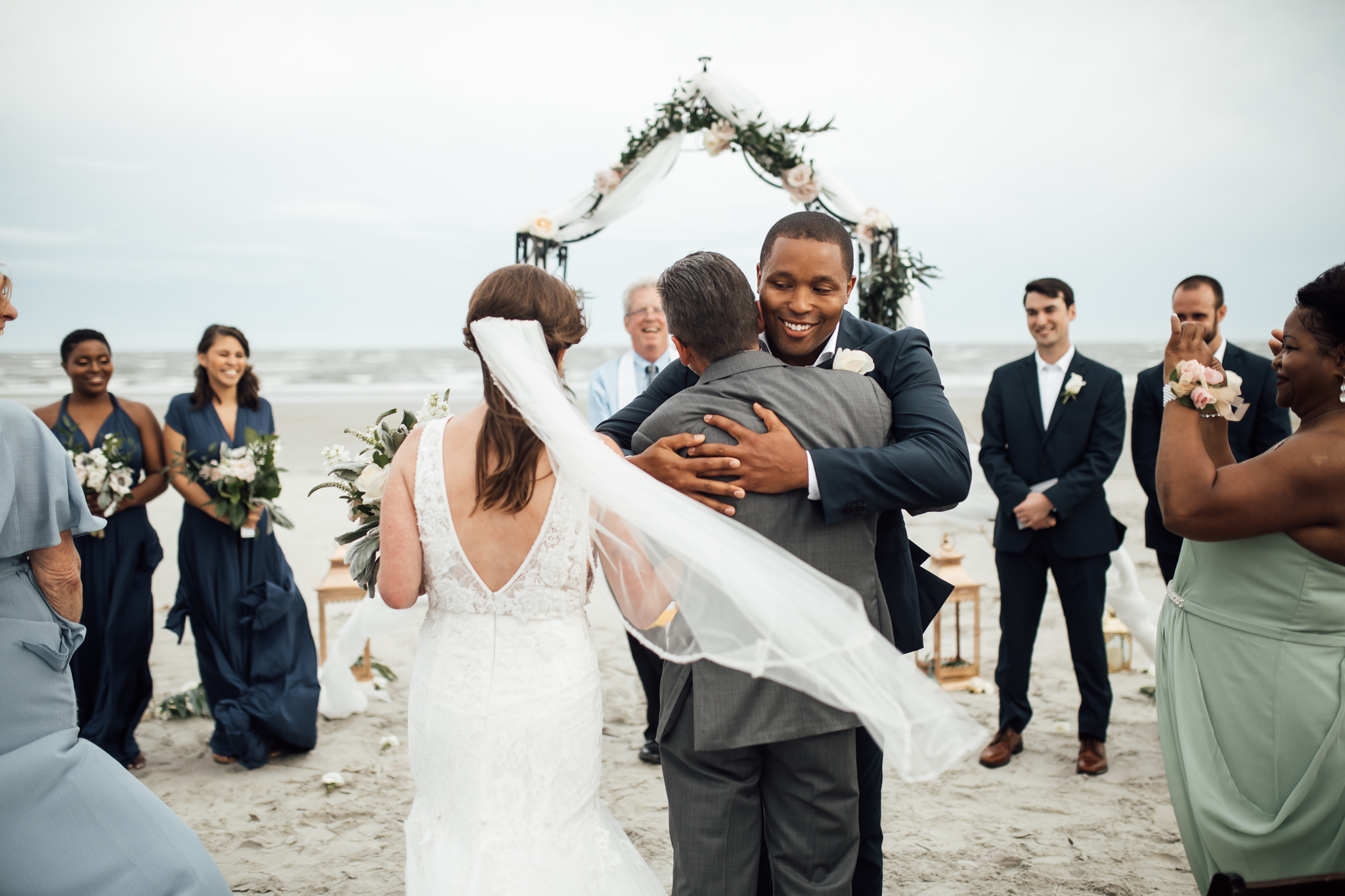 thewarmtharoundyou-fripps-island-wedding-south-carolina-beach-wedding (3 of 21).jpg