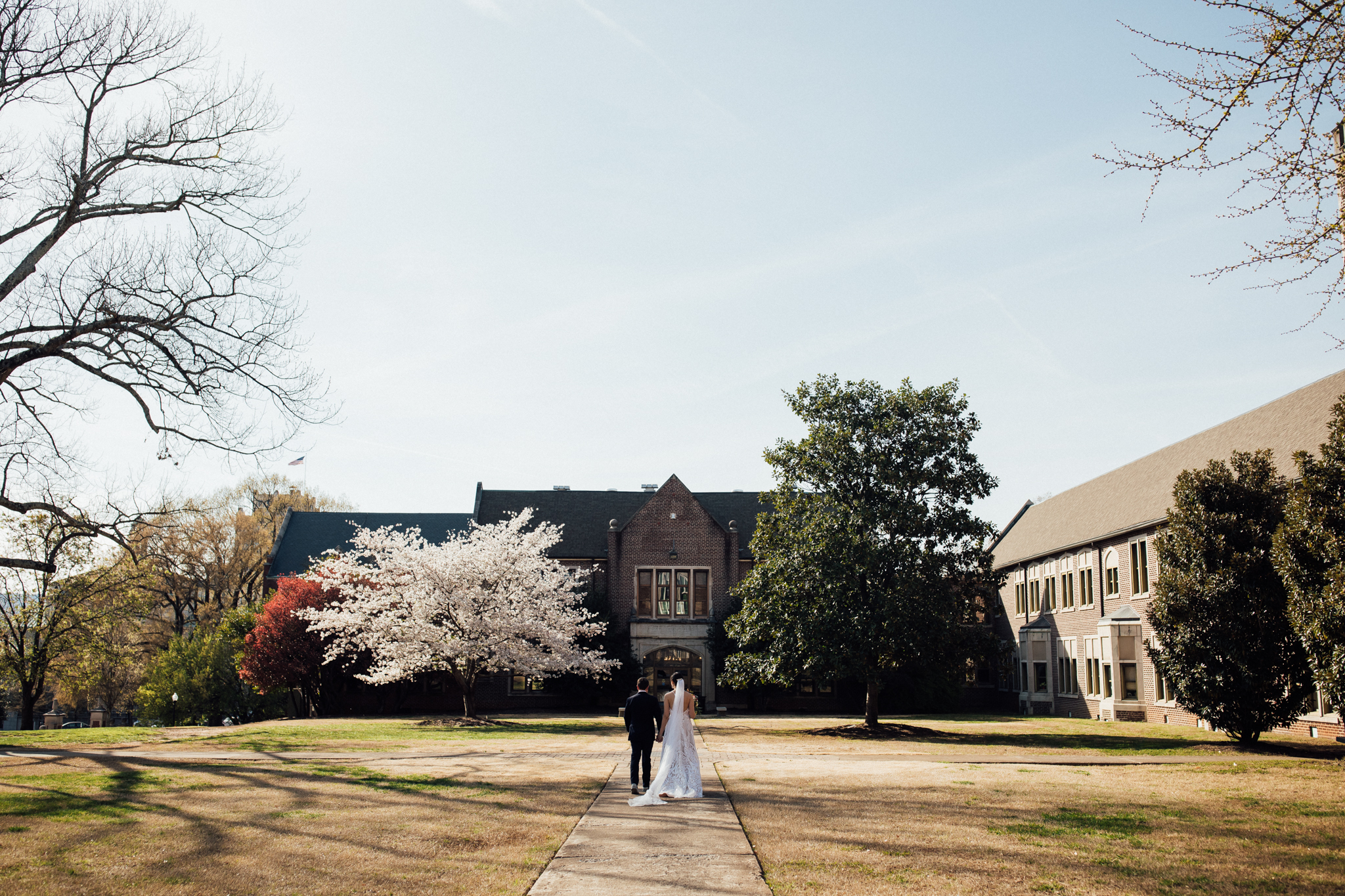 chattanooga-wedding-photographers-thewarmtharoundyou-waterhouse-pavilion-patten-chapel-wedding-sam-dusty (138 of 269).jpg