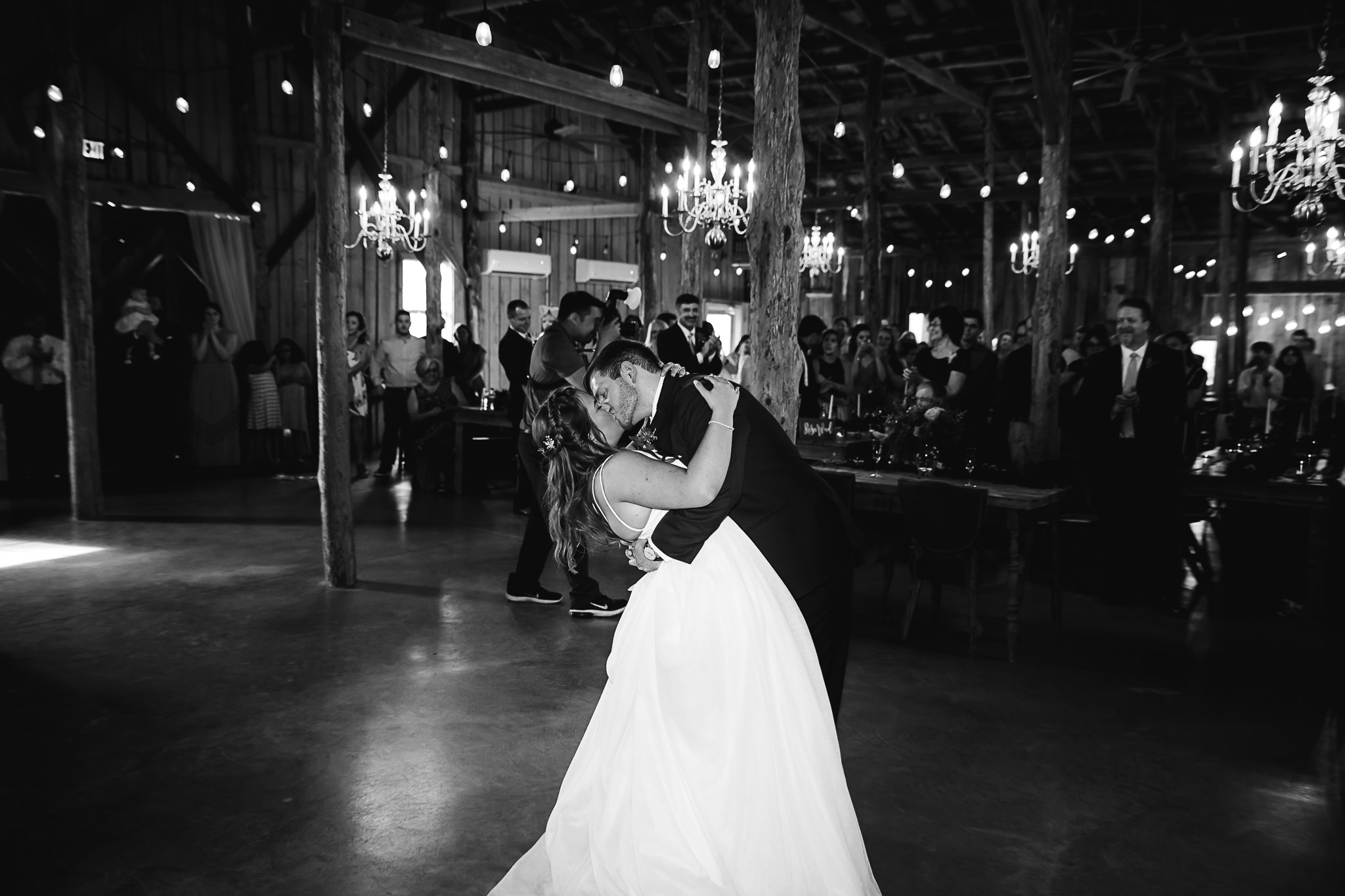 memphis-wedding-photographer-meadow-hill-farms-thewarmtharoundyou (67 of 93).jpg