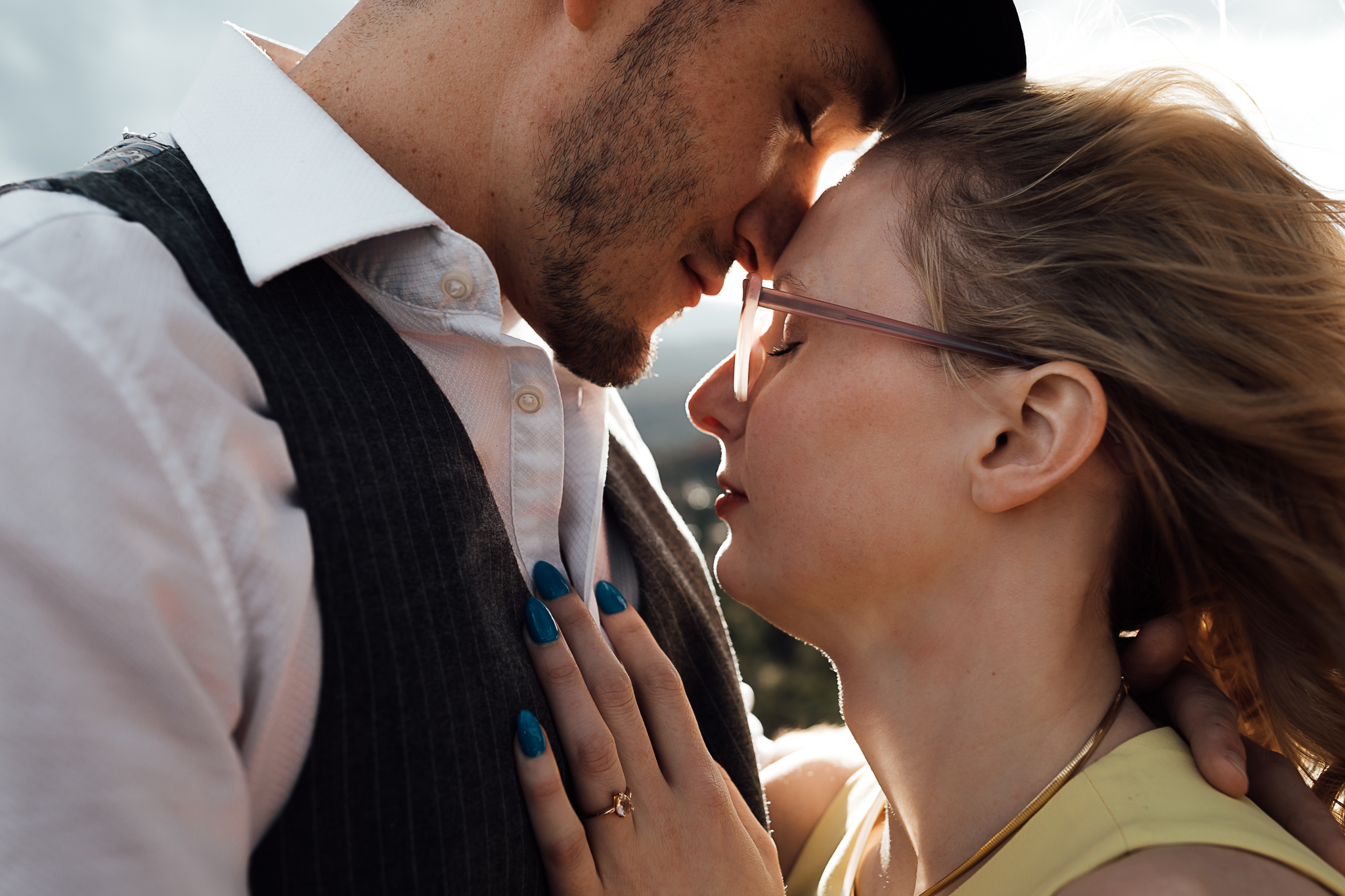 Elizabeth-and-Ryan-GardenoftheGods-Thewarmtharoundyou-70.jpg