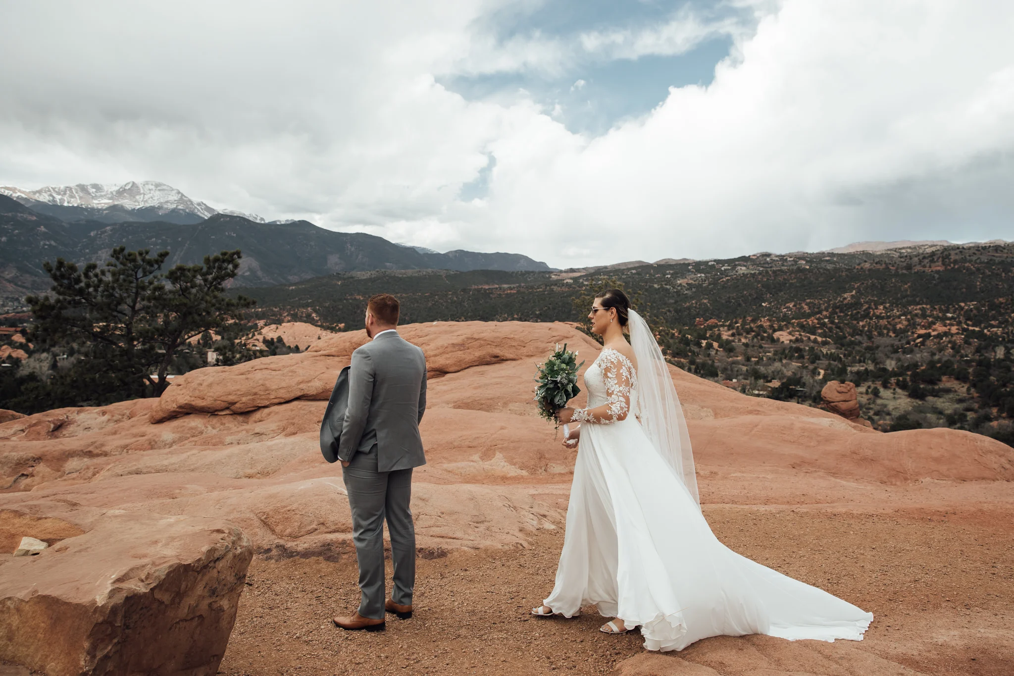 phantom-canyon-brewery-colorado-springs-wedding-photographer-33.jpg