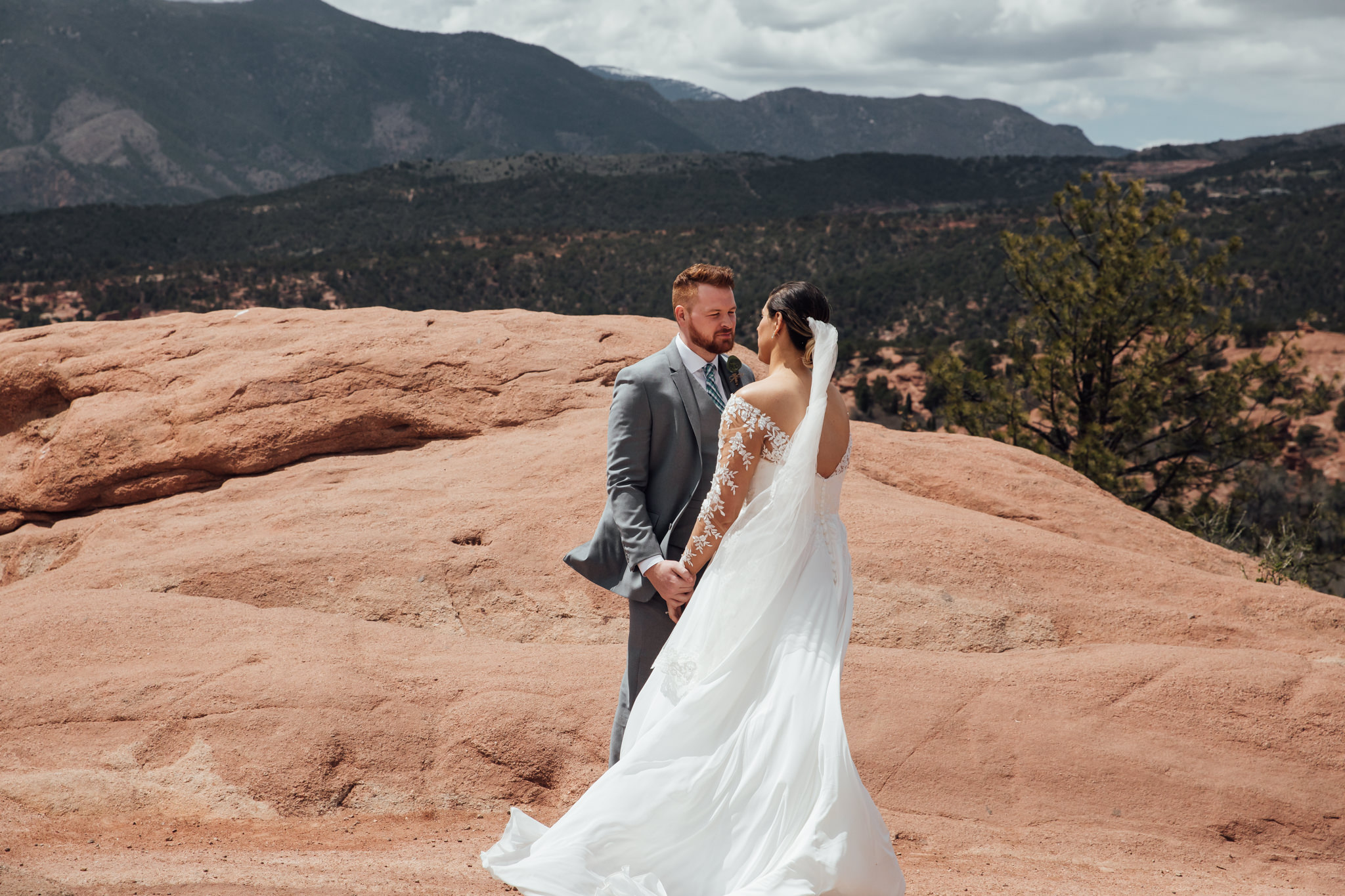 phantom-canyon-brewery-colorado-springs-wedding-photographer-63.jpg