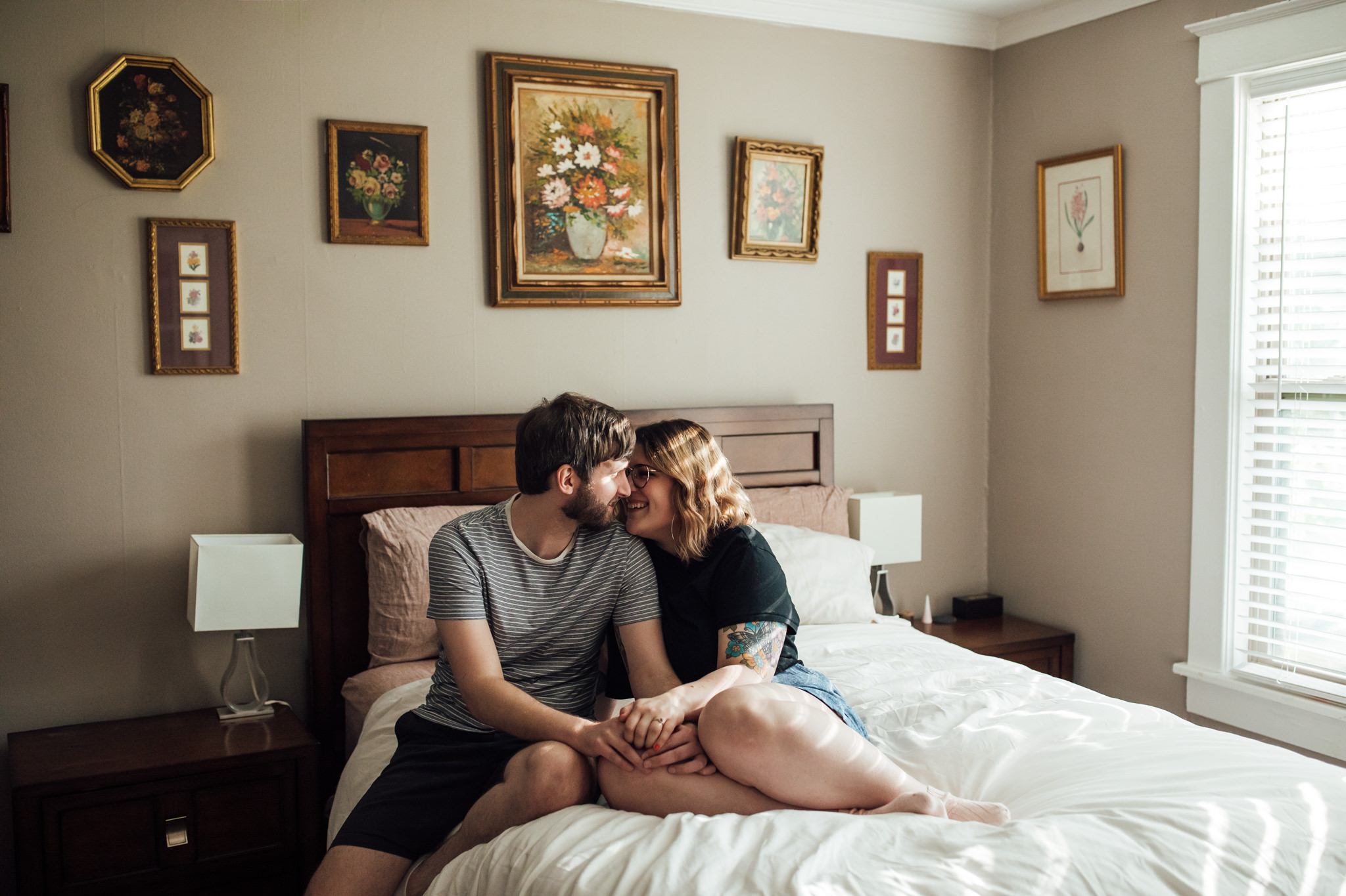 midtown-engagement-pictures-thewarmtharoundyou-memphis-wedding-photographers-alex-matt-35.jpg