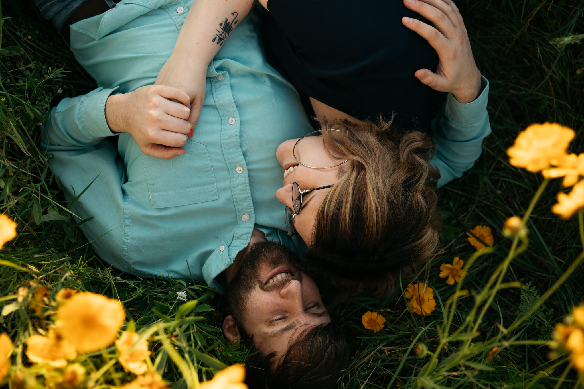 midtown-engagement-pictures-thewarmtharoundyou-memphis-wedding-photographers-alex-matt-61.jpg