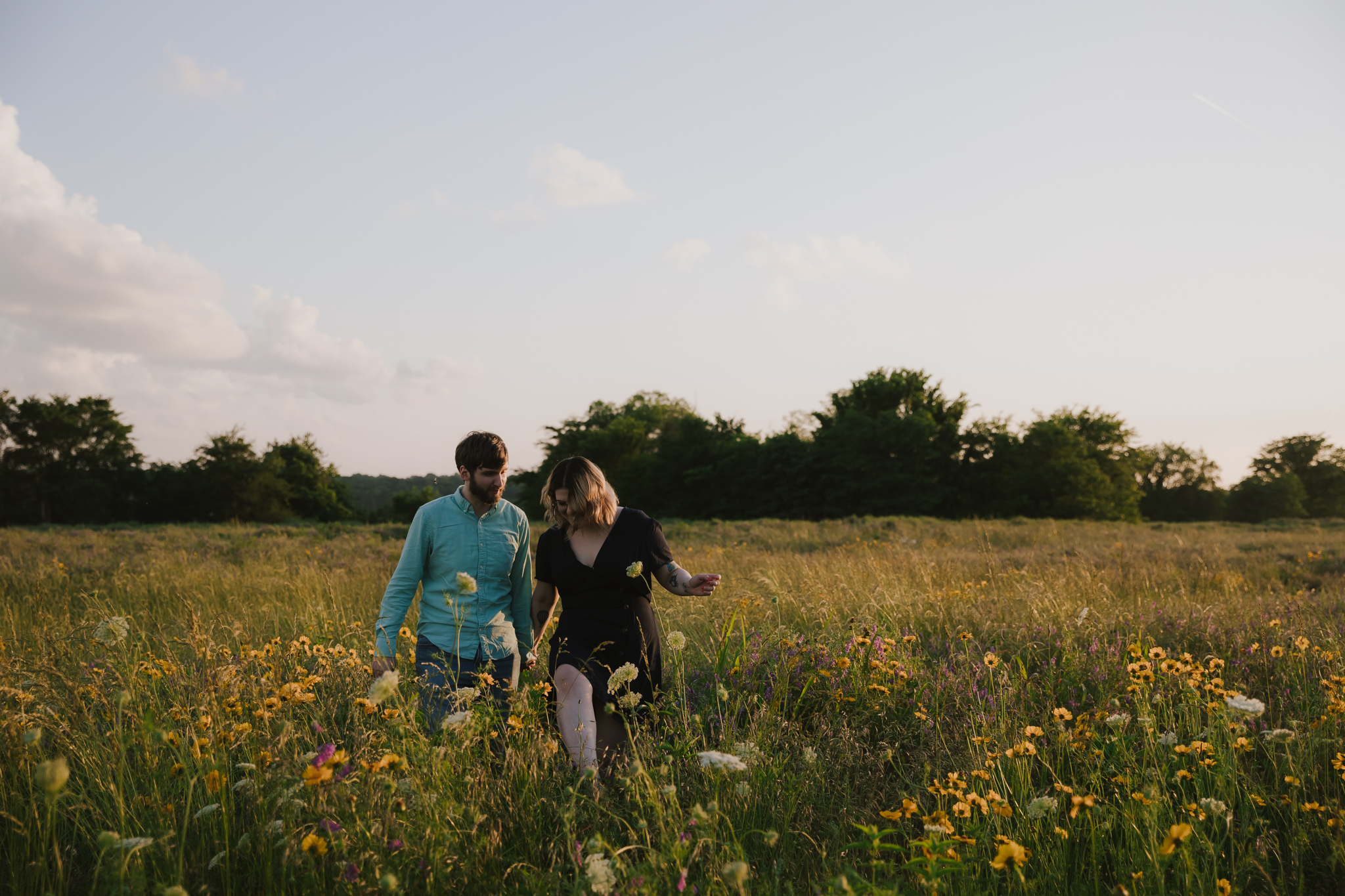 midtown-engagement-pictures-thewarmtharoundyou-memphis-wedding-photographers-alex-matt-87.jpg