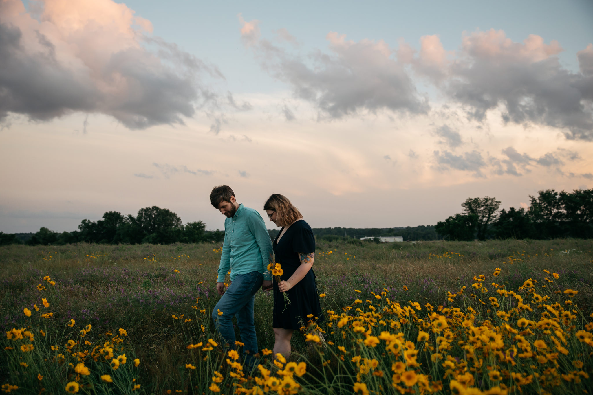 midtown-engagement-pictures-thewarmtharoundyou-memphis-wedding-photographers-alex-matt-113.jpg