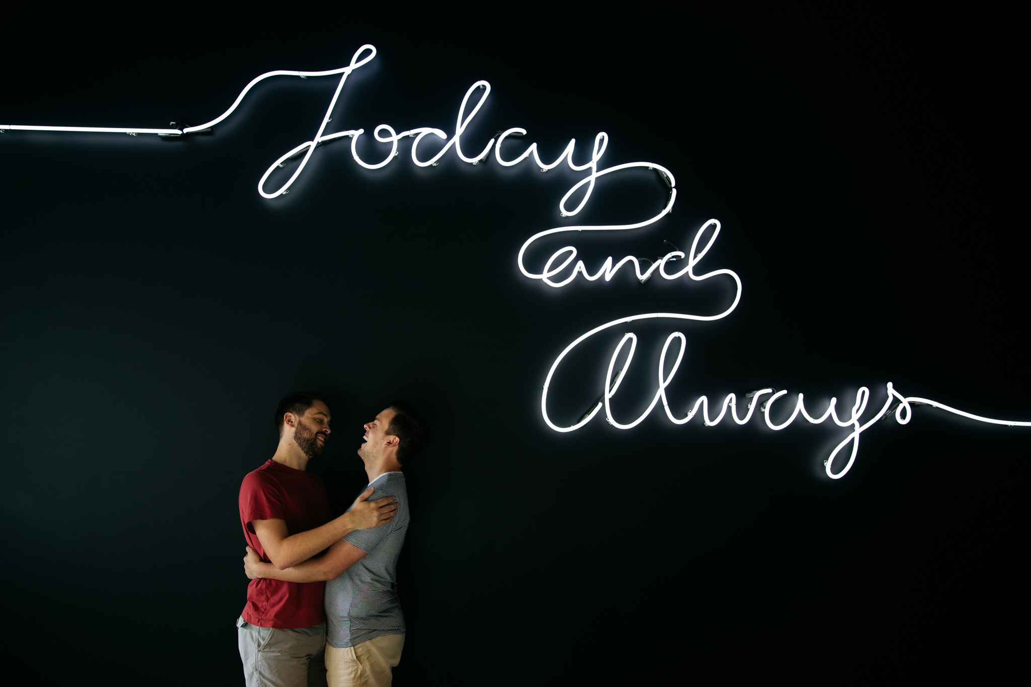 peabody-engagement-pictures-downtown-memphis-thewarmtharoundyou-shelby-alex-13.jpg