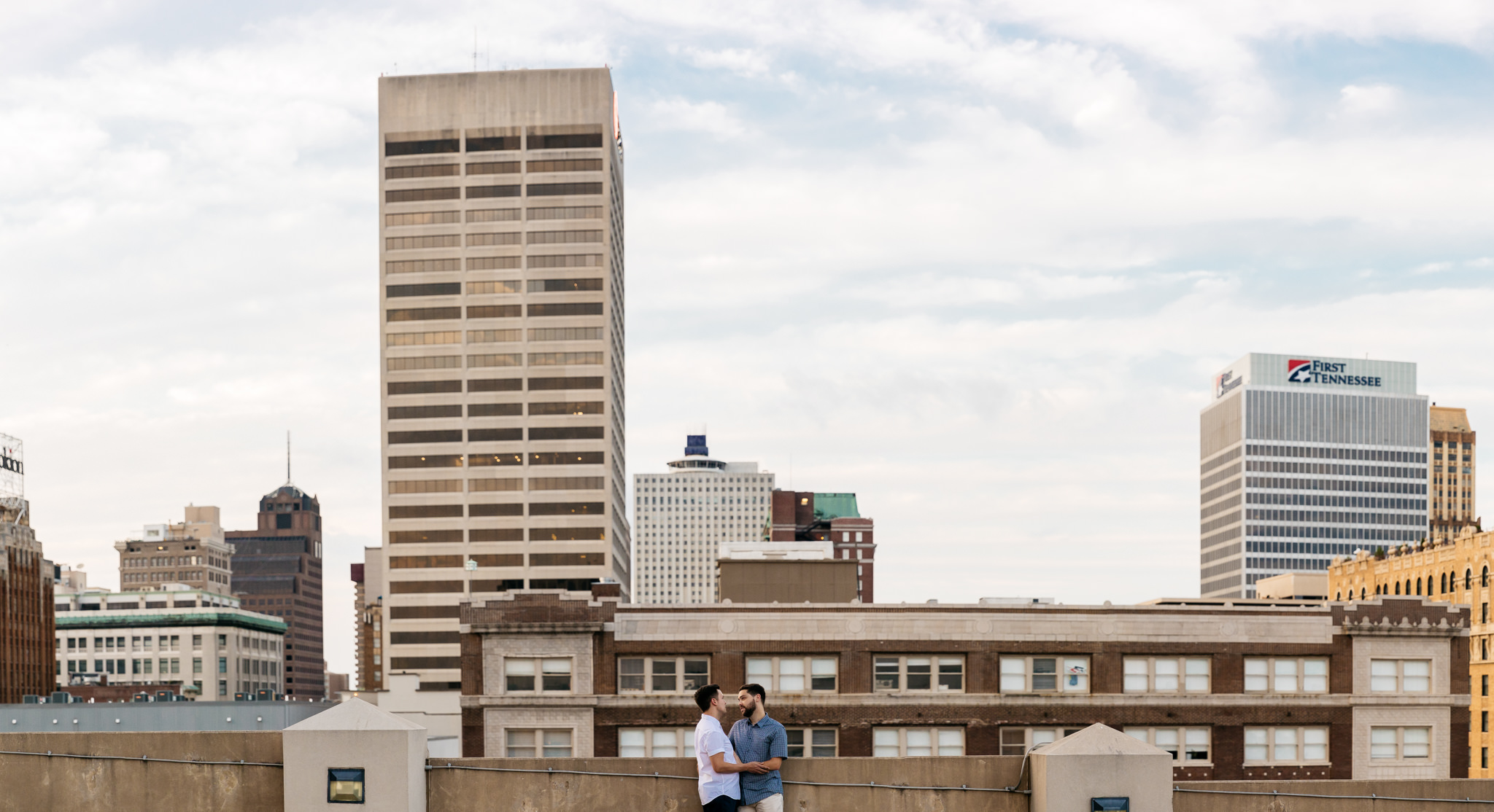 peabody-engagement-pictures-downtown-memphis-thewarmtharoundyou-shelby-alex-59.jpg