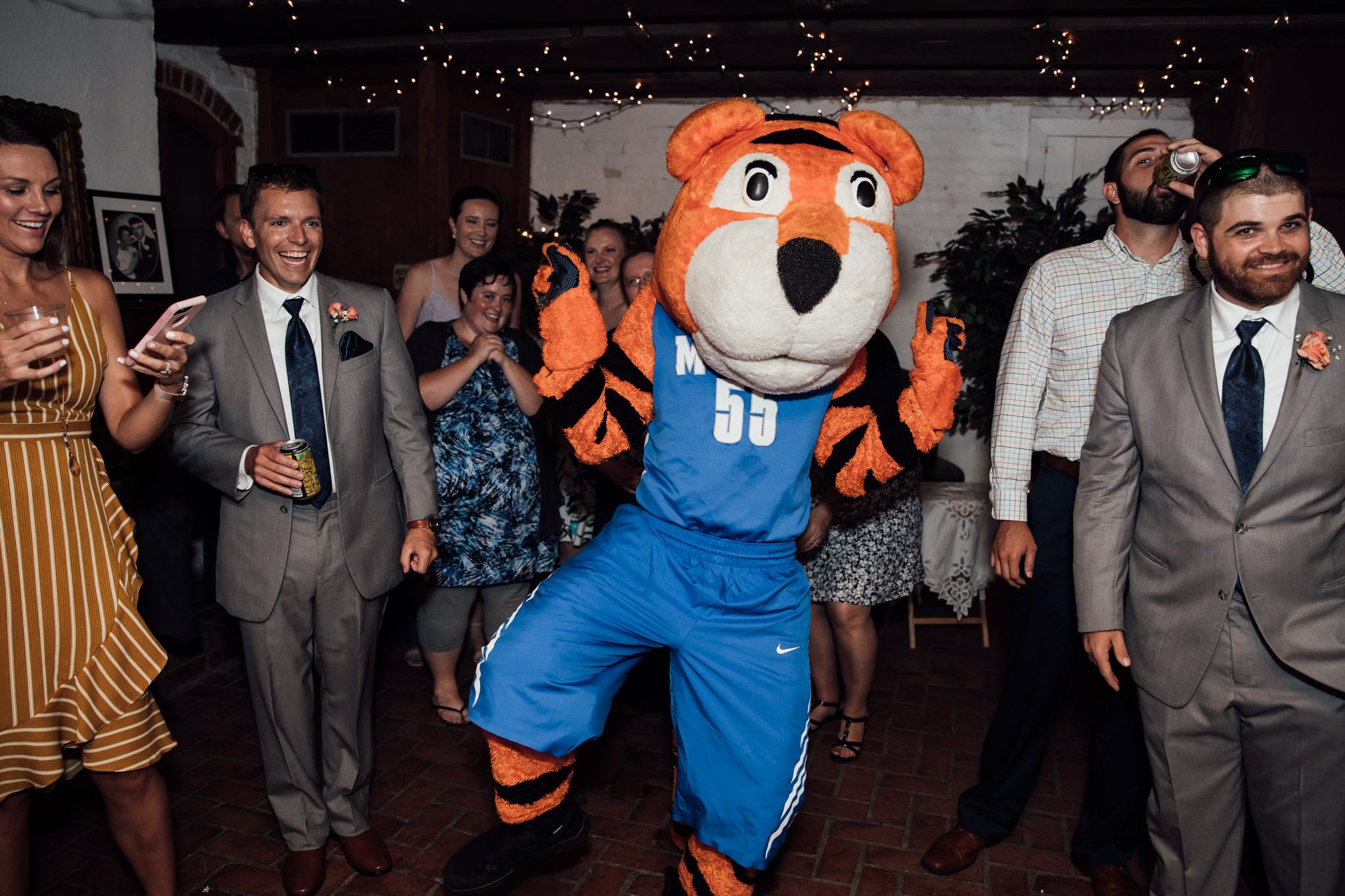 woodruff-fontaine-wedding-venue-memphis-thewarmtharoundyou-brenda-taylor-45.jpg