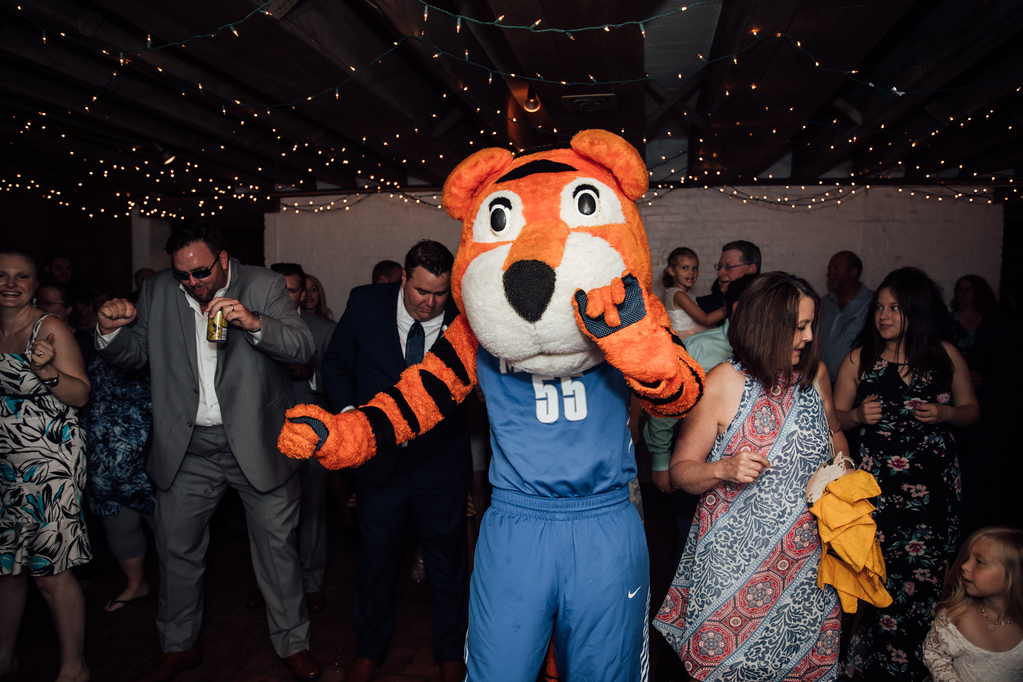 woodruff-fontaine-wedding-venue-memphis-thewarmtharoundyou-brenda-taylor-47.jpg