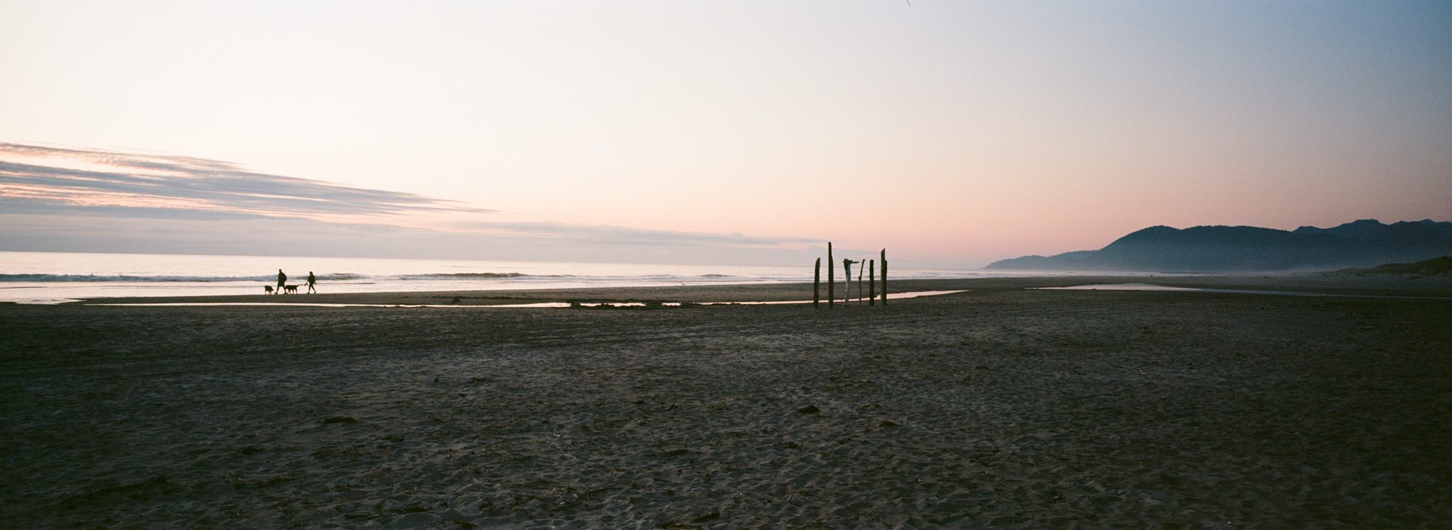 oregon-coast-thewarmtharoundyou-portland-wedding-photographers-190.jpg