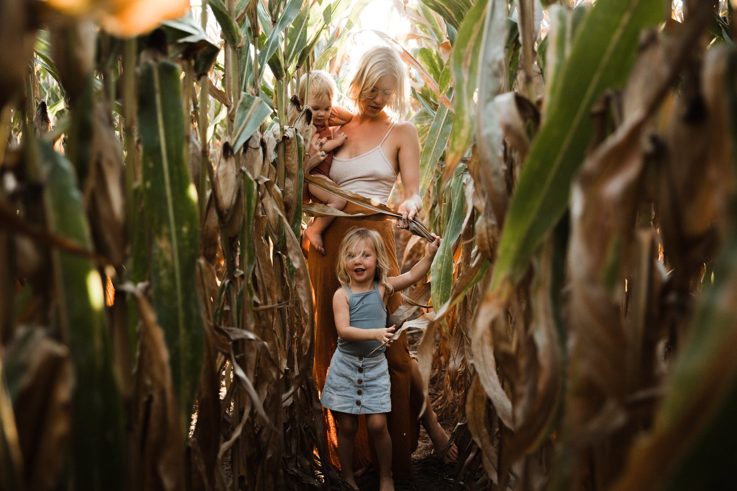 An Earthy, Summer Family Session with Maddison, Ophelia, and Cecil —  Memphis Wedding Photographer