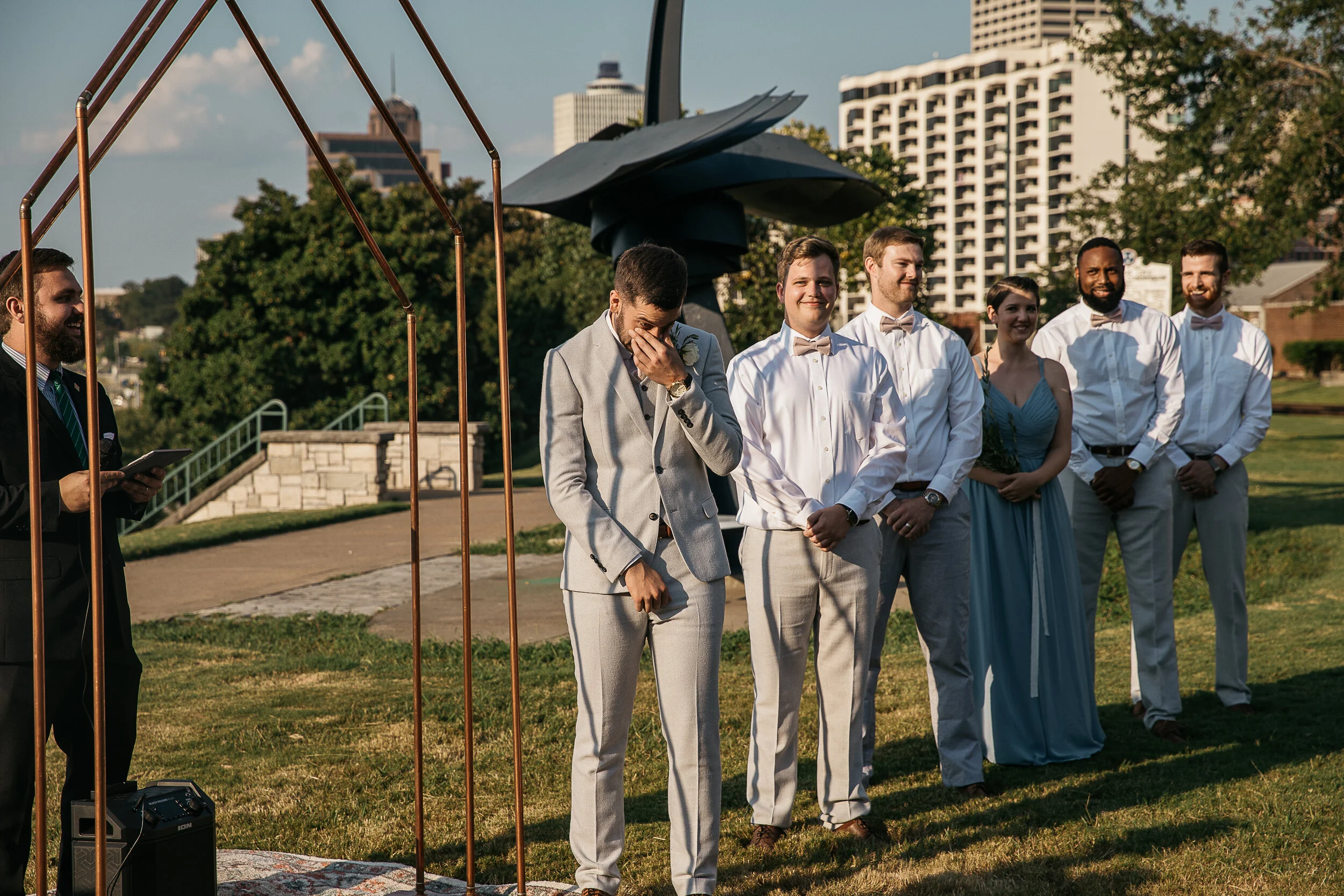 KaitlinandZach-JackRobinsonGallery-TheWarmthAroundYou-DowntownMemphis-87.jpg