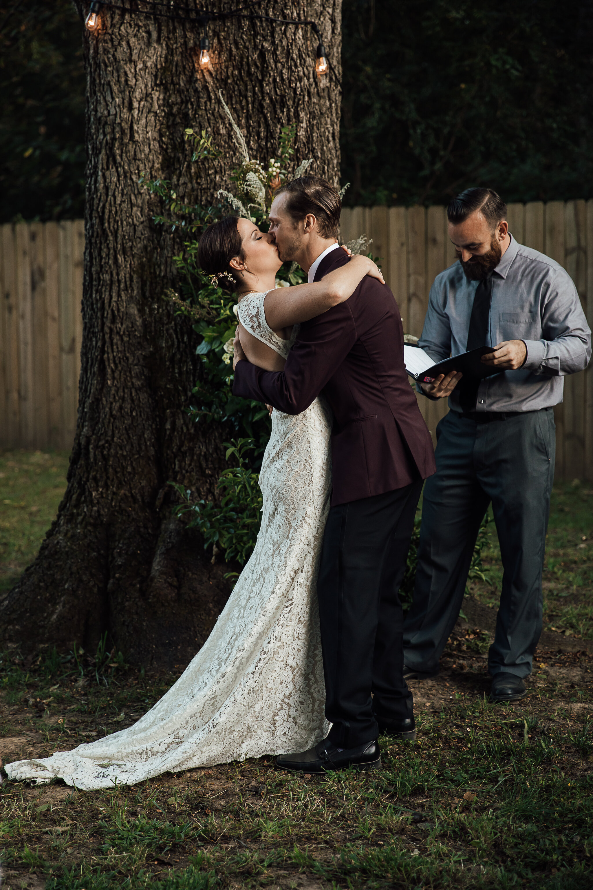 Allison-and-Wesley-Memphis-Backyard-Wedding-TheWarmthAroundYou-164.jpg