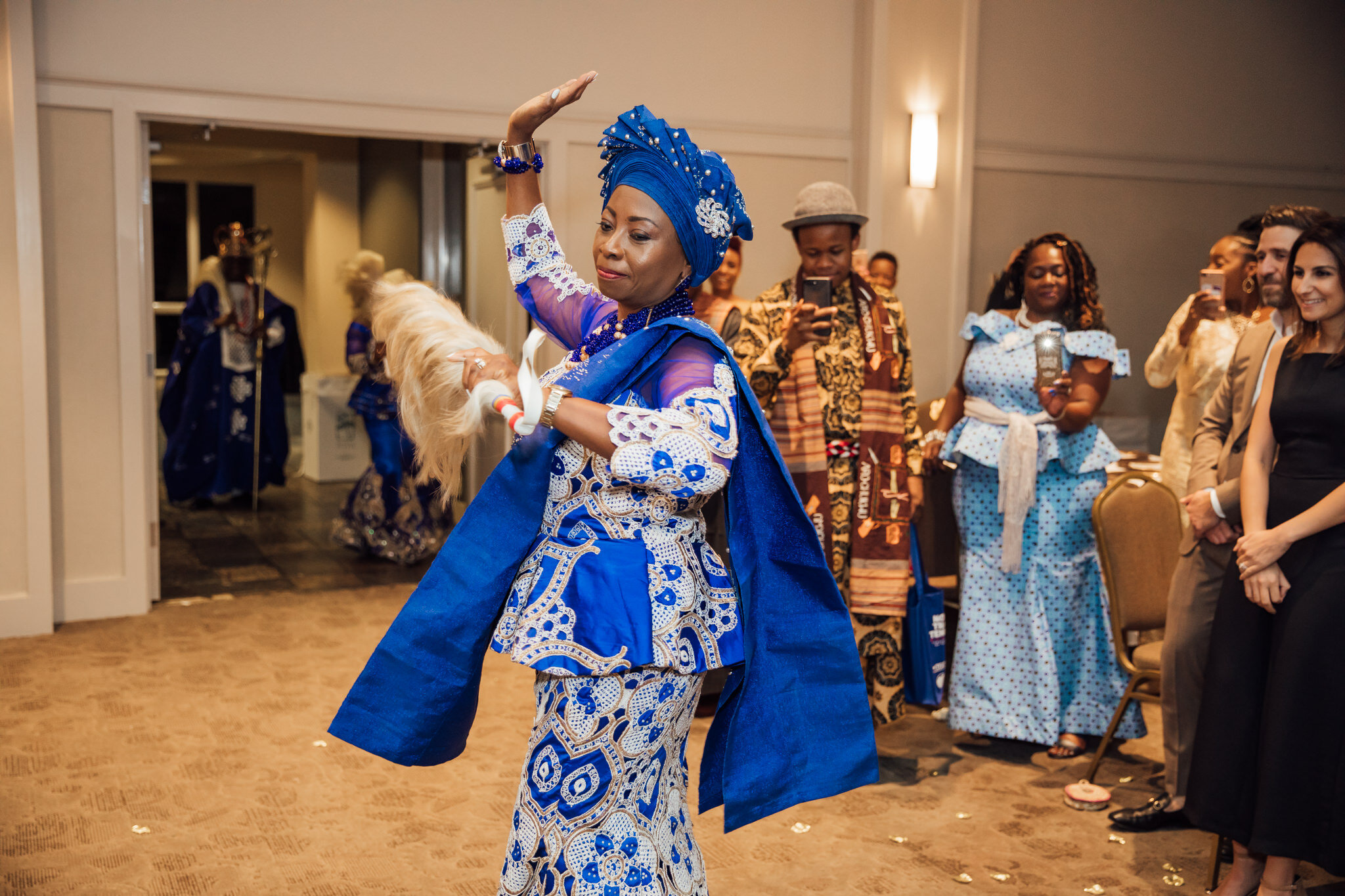 traditional-nigerian-ceremony-thewarmtharoundyou-memphis-wedding-photographer-brooke-nelson-97.jpg