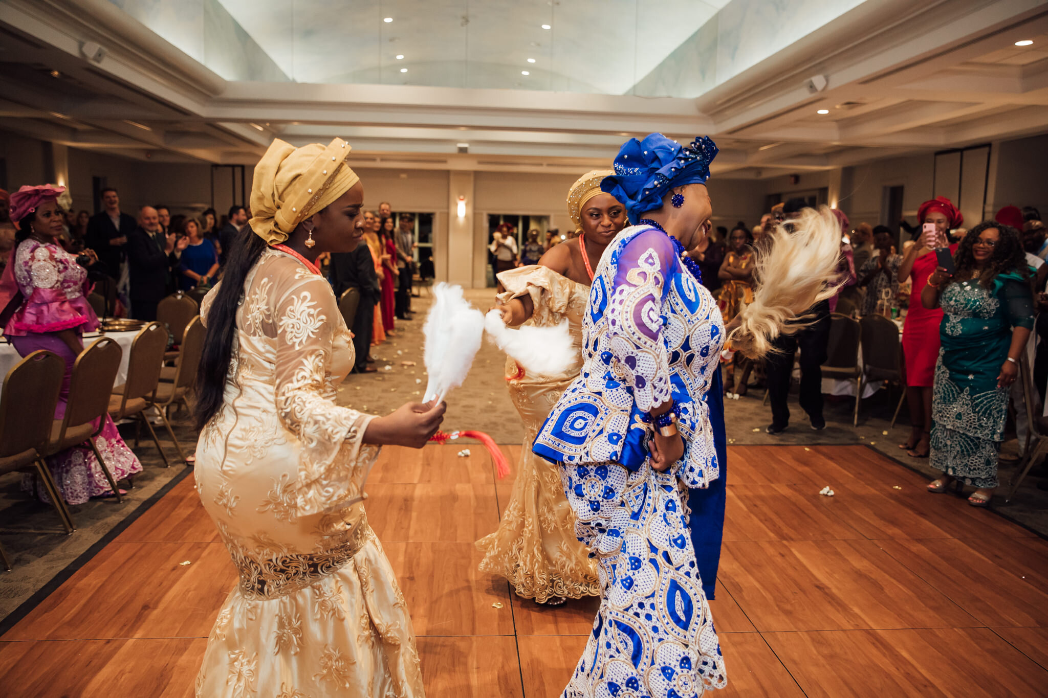 traditional-nigerian-ceremony-thewarmtharoundyou-memphis-wedding-photographer-brooke-nelson-104.jpg