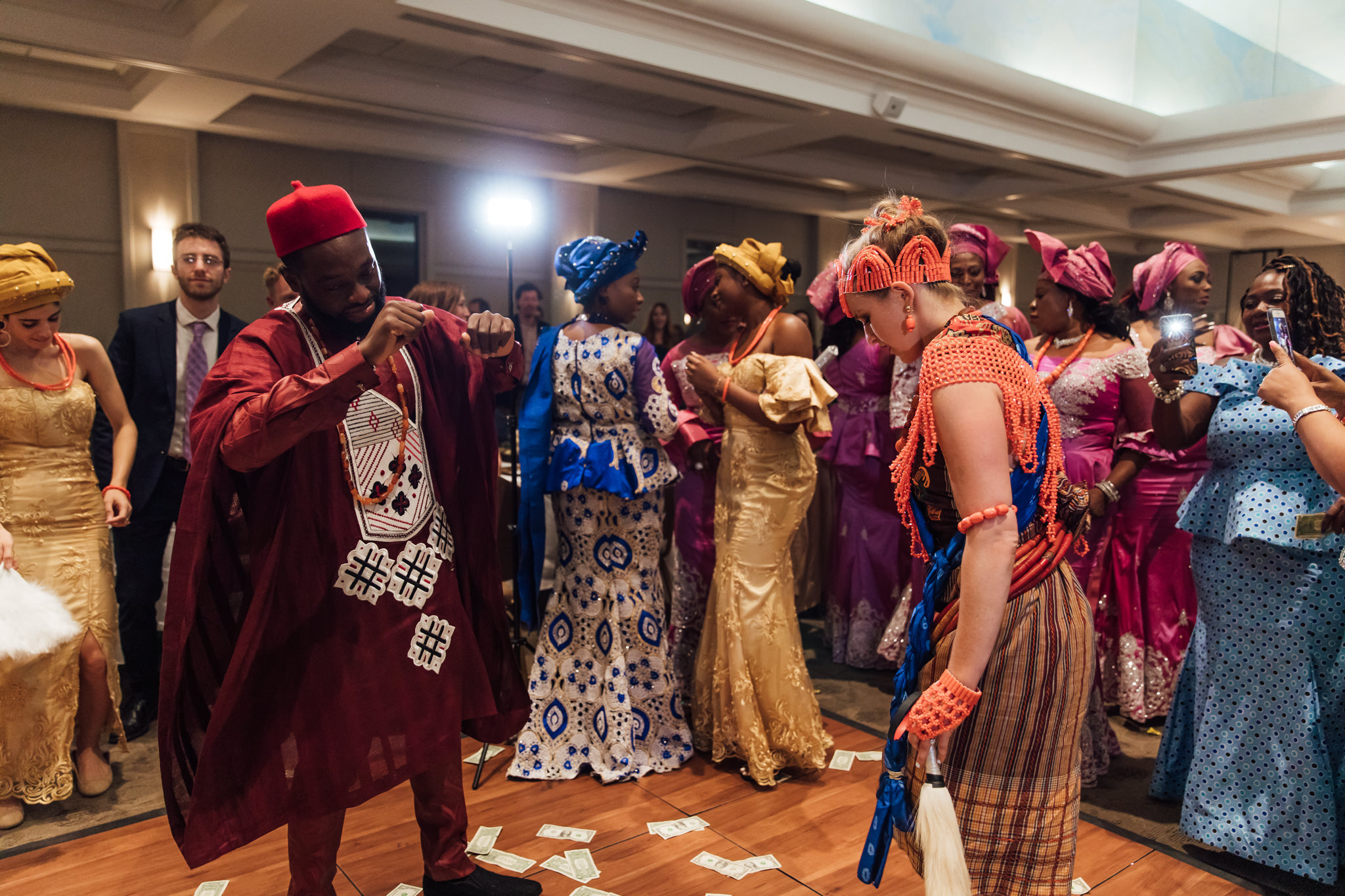 traditional-nigerian-ceremony-thewarmtharoundyou-memphis-wedding-photographer-brooke-nelson-177.jpg