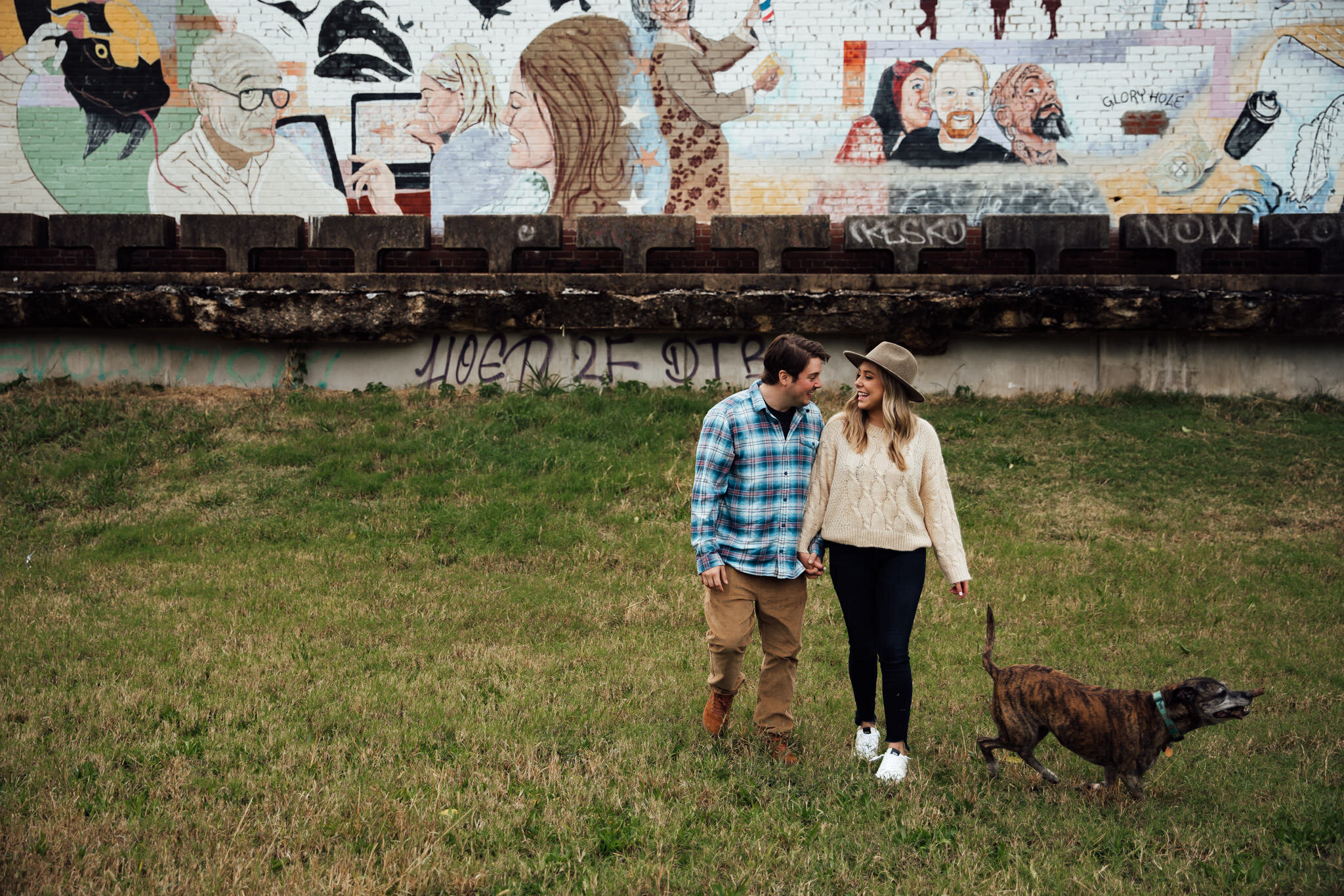midtown-memphis-engagement-pictures-thewarmtharoundyou-59.jpg