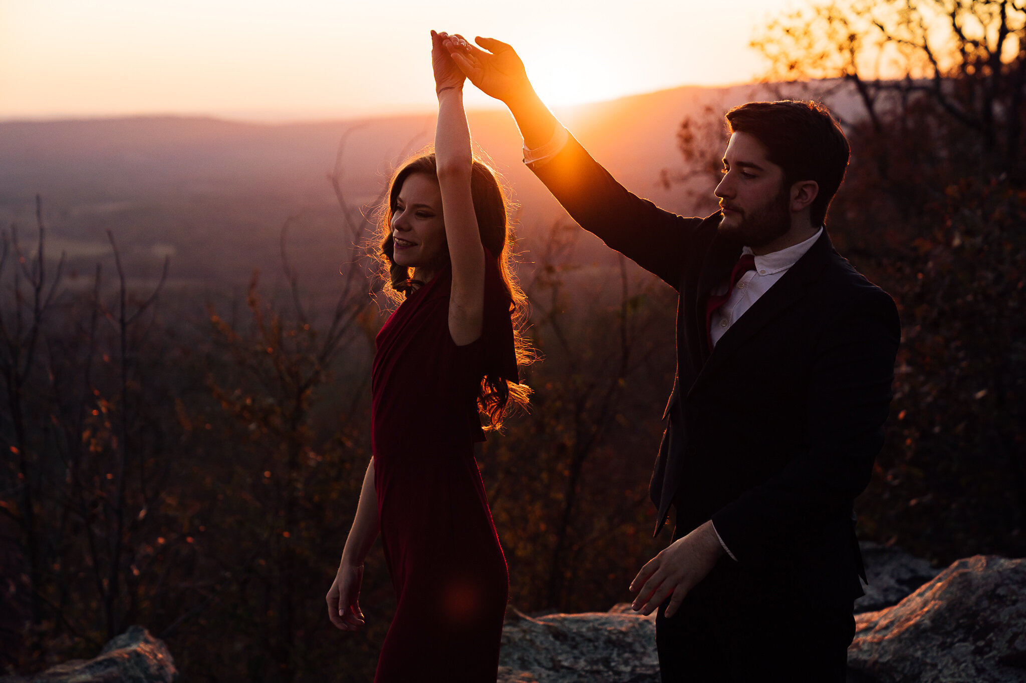 thewarmtharoundyou-petit-jean-engagement-pictures-15.jpg