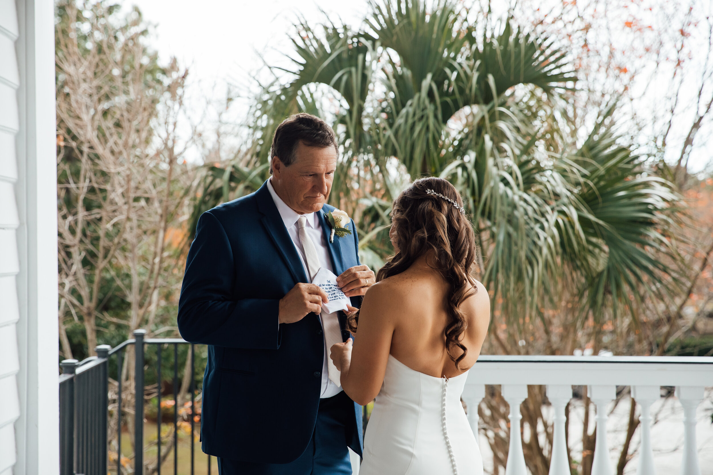 charleston-wedding-photographers-thewarmtharoundyou-cj-katie-85.jpg