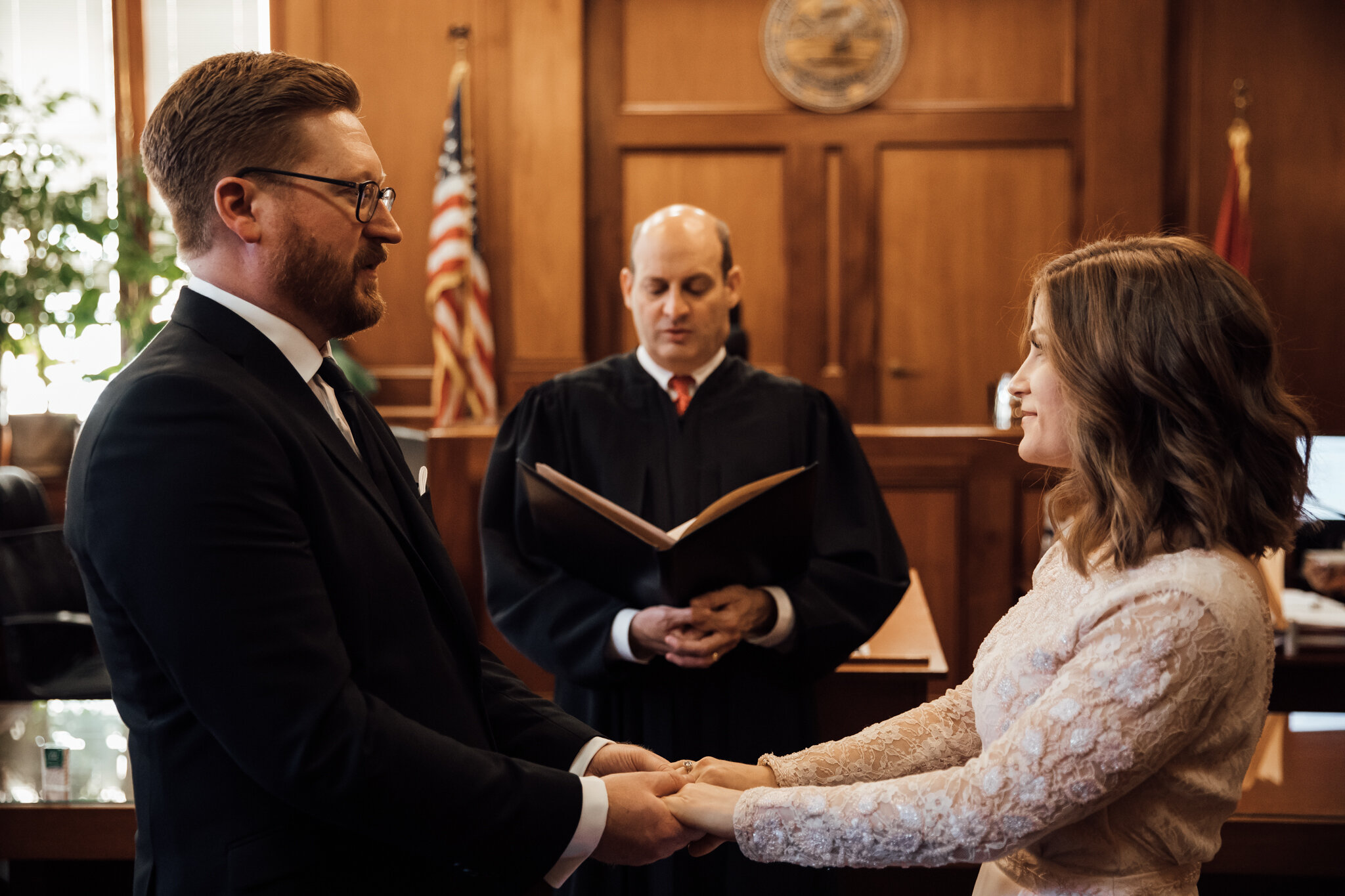 memphis-courthouse-elopement-thewarmtharoundyou-amanda-michael (2 of 15).jpg