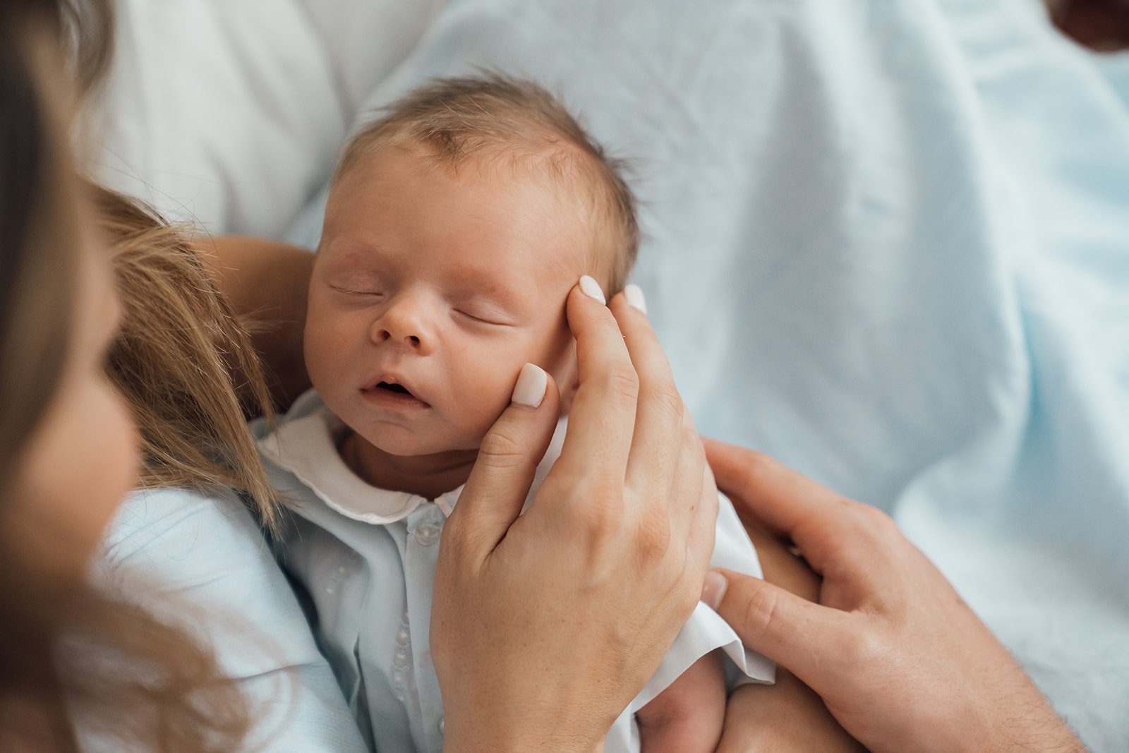 thewarmtharoundyou-family-photographer-mcglaughlin-newborn-71.jpg