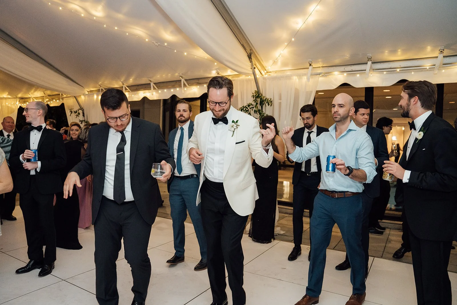 thewarmtharoundyou-jon-rebecca-wedding-1696.jpg