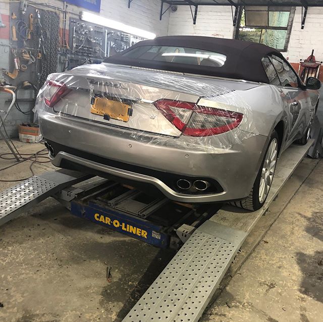 Maserati in our chassis machine! #maserati #granturismo #caroliner #bodyshop #collisionrepair #queens #brooklyn #autoglen #nyc