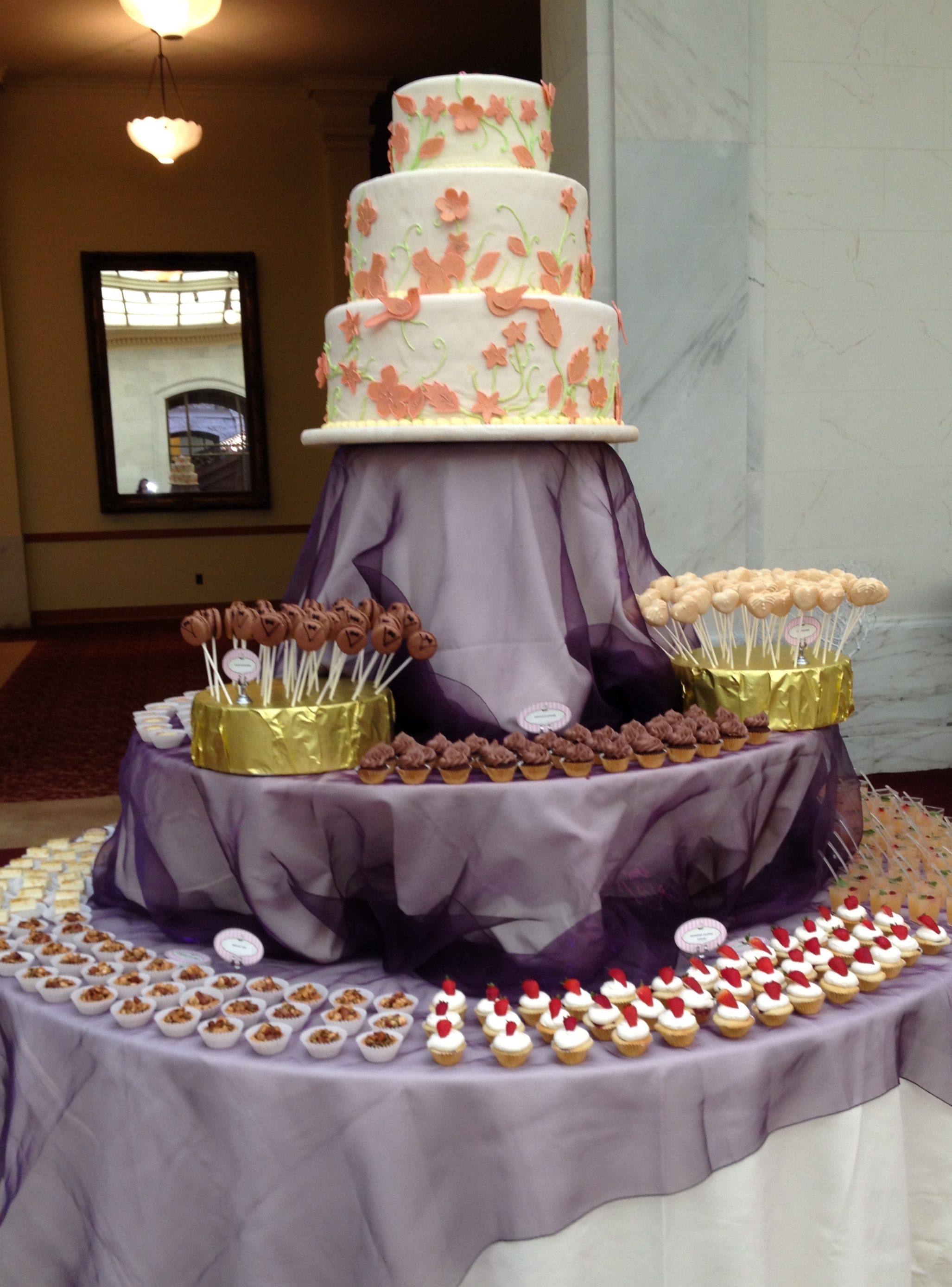 wedding table.JPG