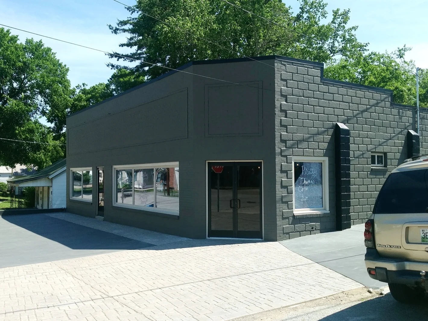 Exterior black brick painting - Commercial painting by Nash Painting Nashville TN