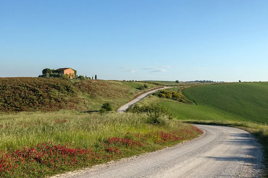 Winding road, Val D'Orica, Tuscany, Italy - 127037_IT 