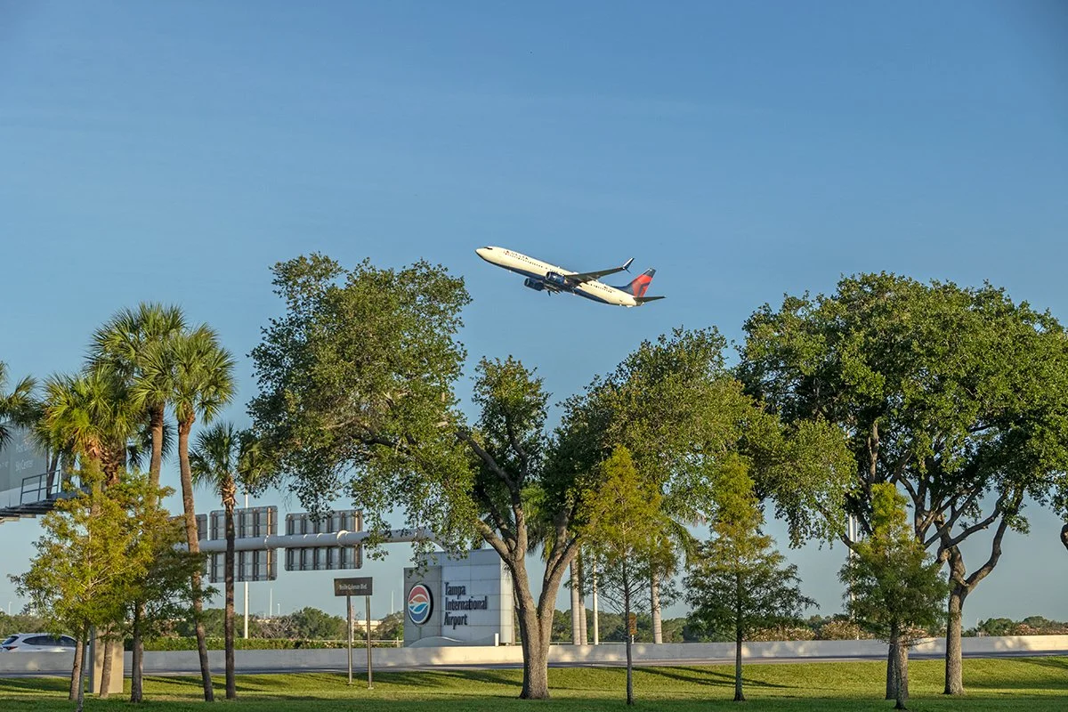  Airport Entrance Sign. 16270_TPA626  