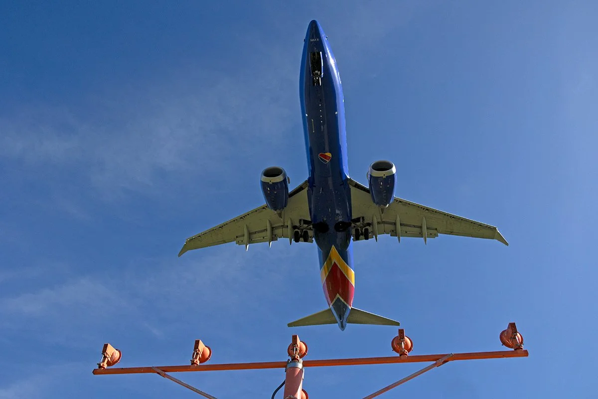  Southwest Aircraft Landing   17873_TPA626 