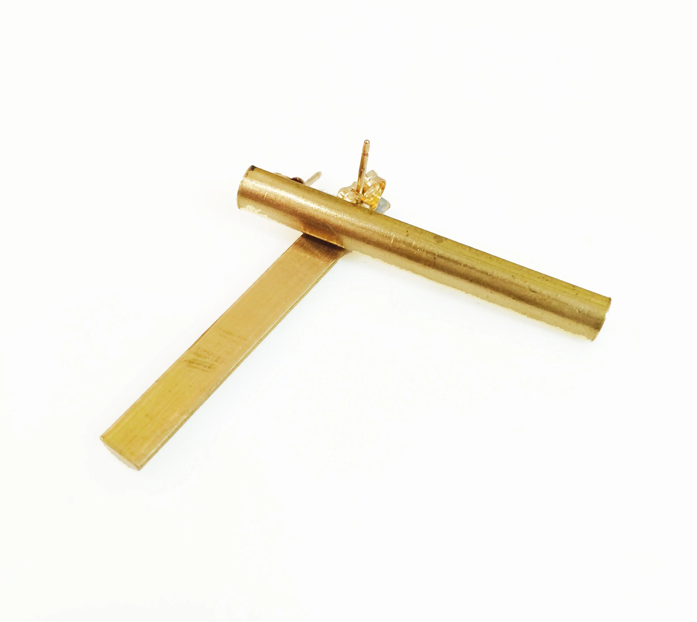 brass bar studs