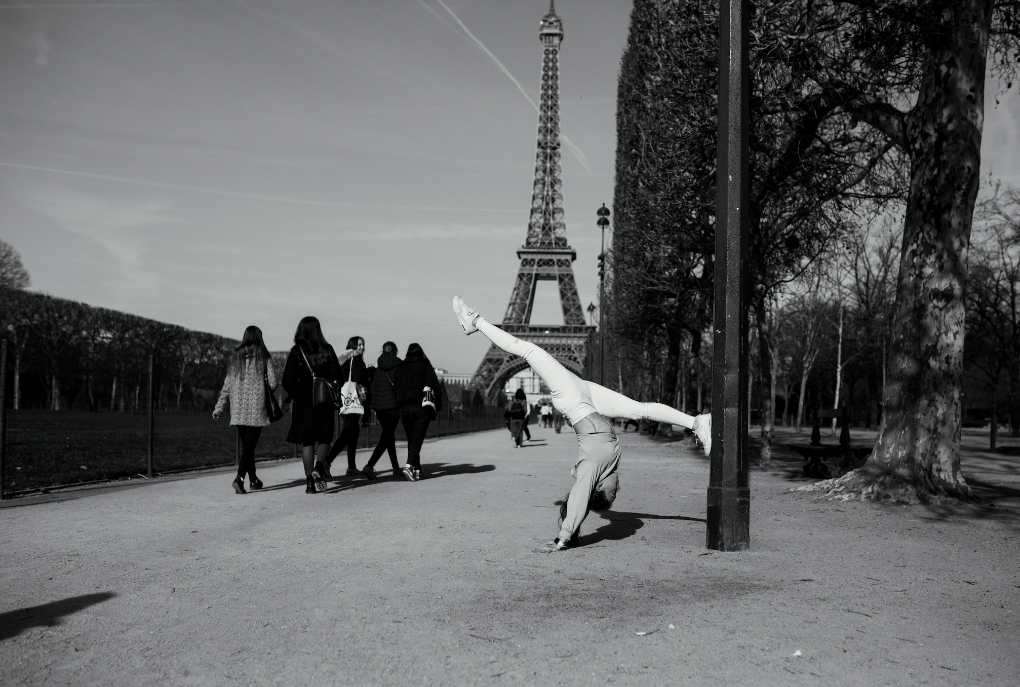 Yoga Teacher Training Paris - Amelietahiti6.png