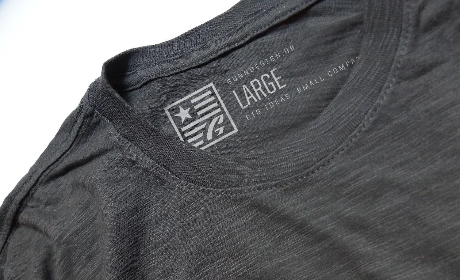 tee detail