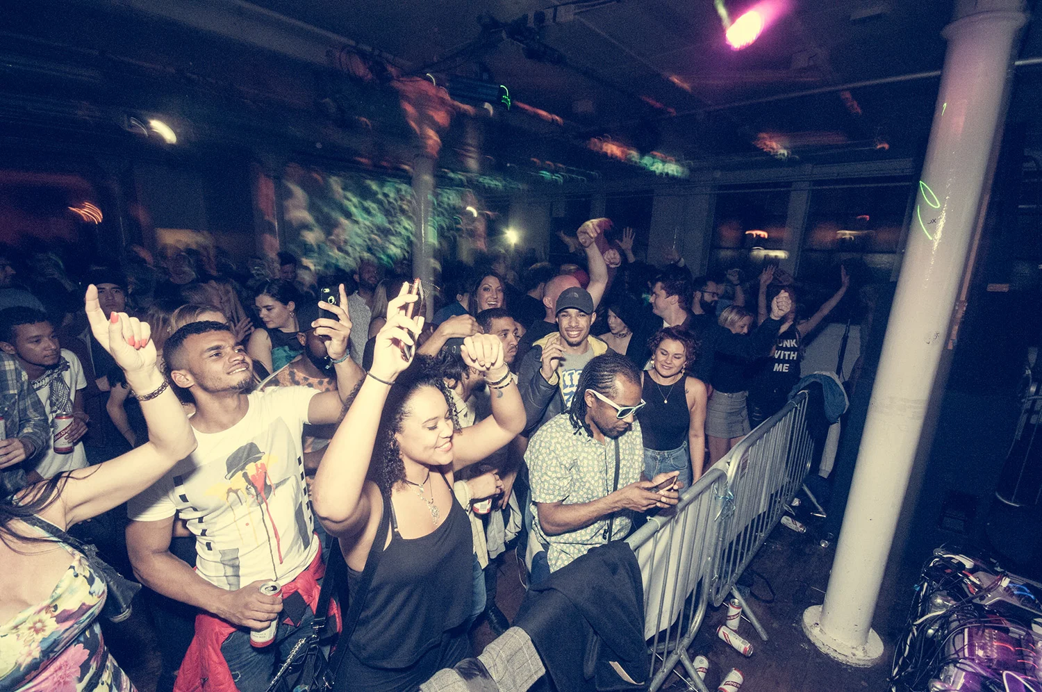 GellertKruppa-crowd1-homepage.jpg