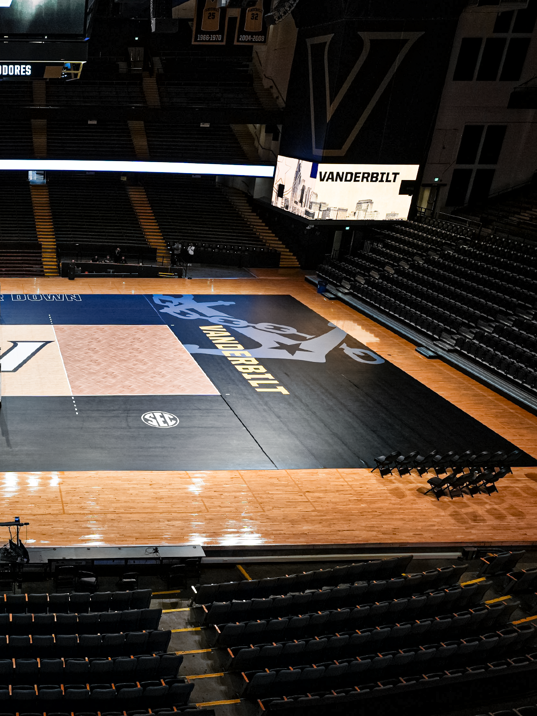 VB-CourtPost-Pics_02.png