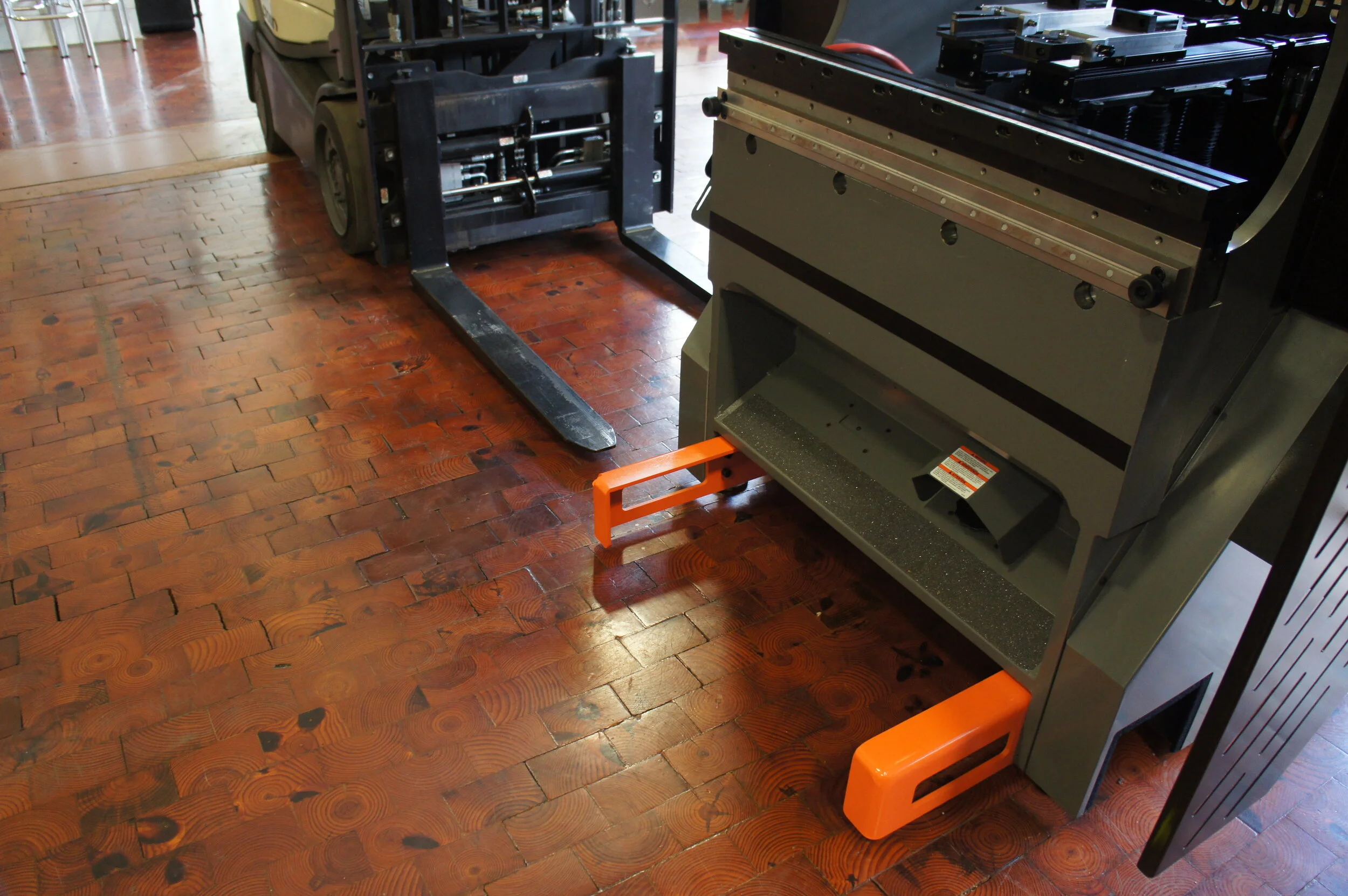 Goform Electric Press Brakes — Cincinnati Incorporated